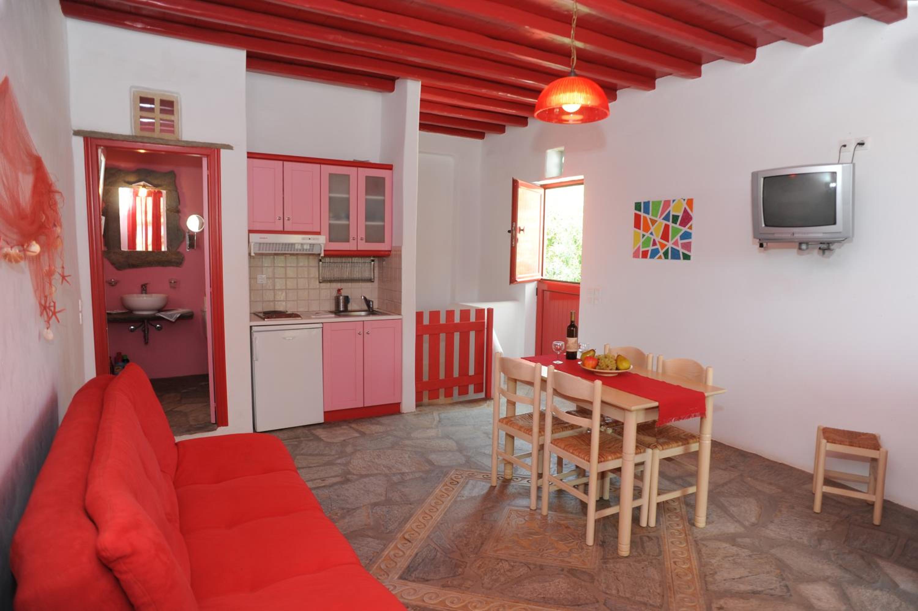 One-Bedroom Apartment with Sea View (4 Adults) - Split Level photo 3