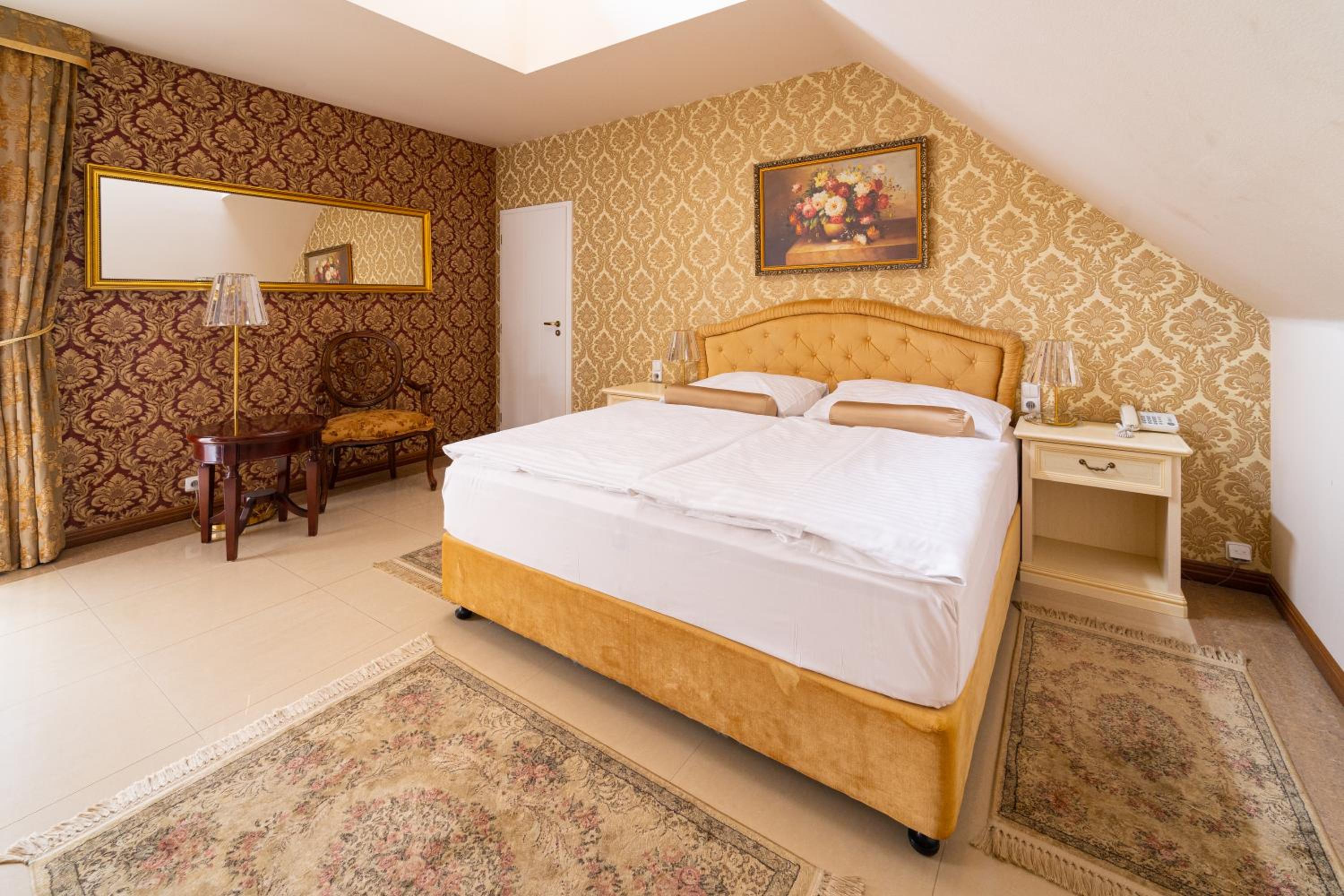Suite with Terrace photo 2
