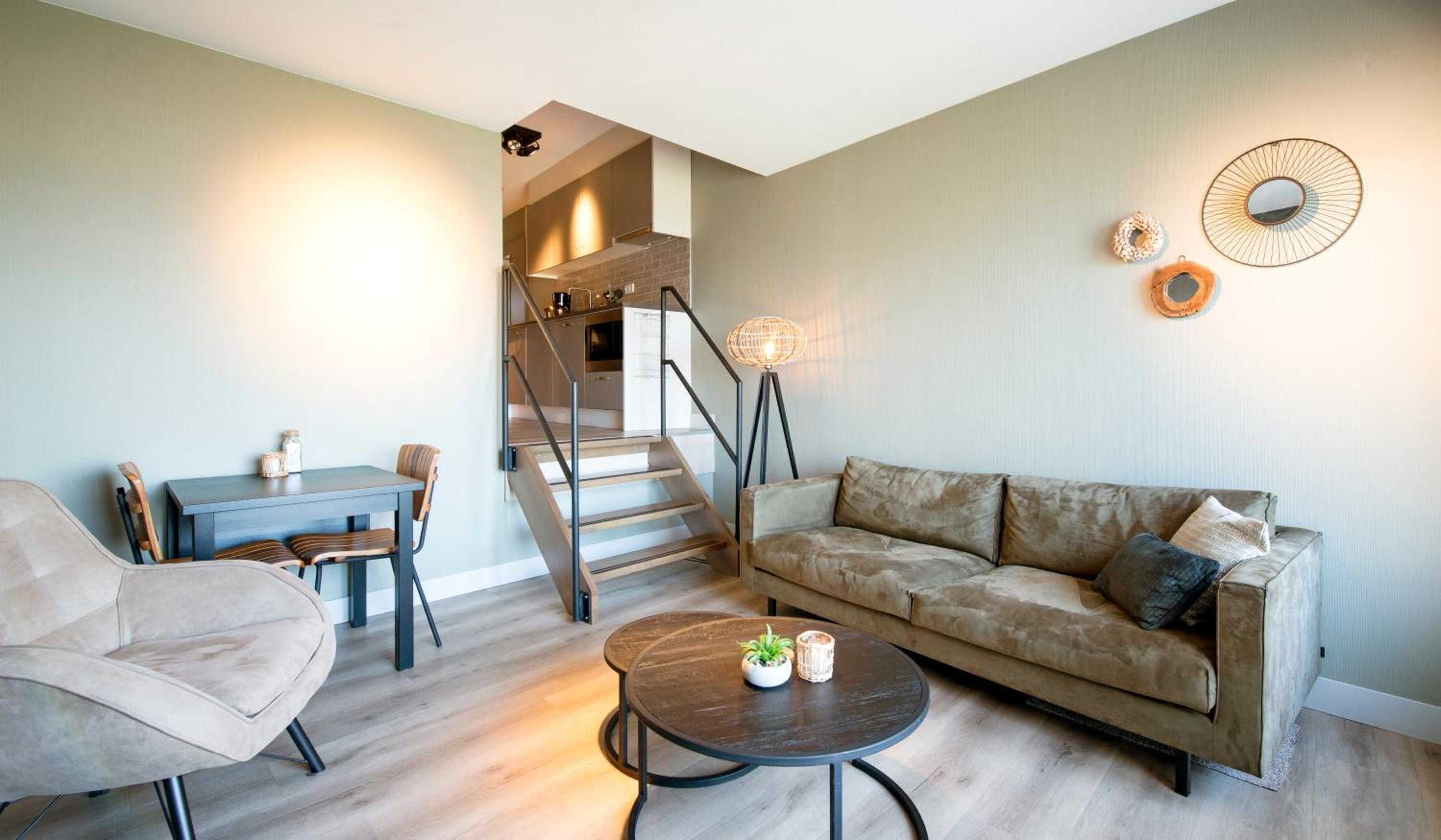 One-Bedroom Apartment with Sea View