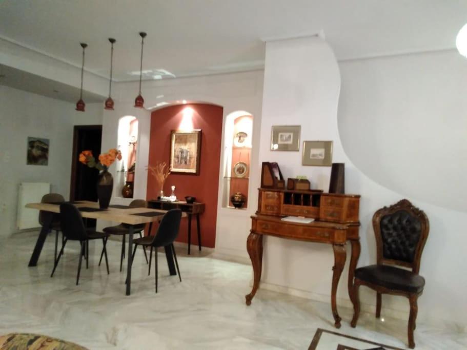 Three-Bedroom Villa - Photo 27