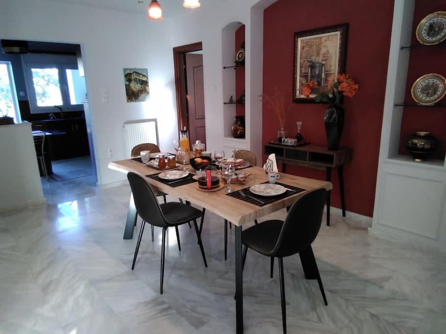 Three-Bedroom Villa - Photo 36