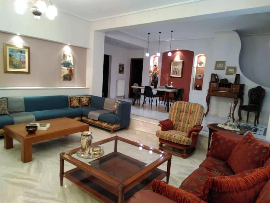 Three-Bedroom Villa - Photo 23