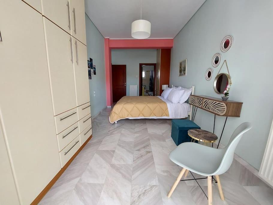 Three-Bedroom Villa - Photo 11