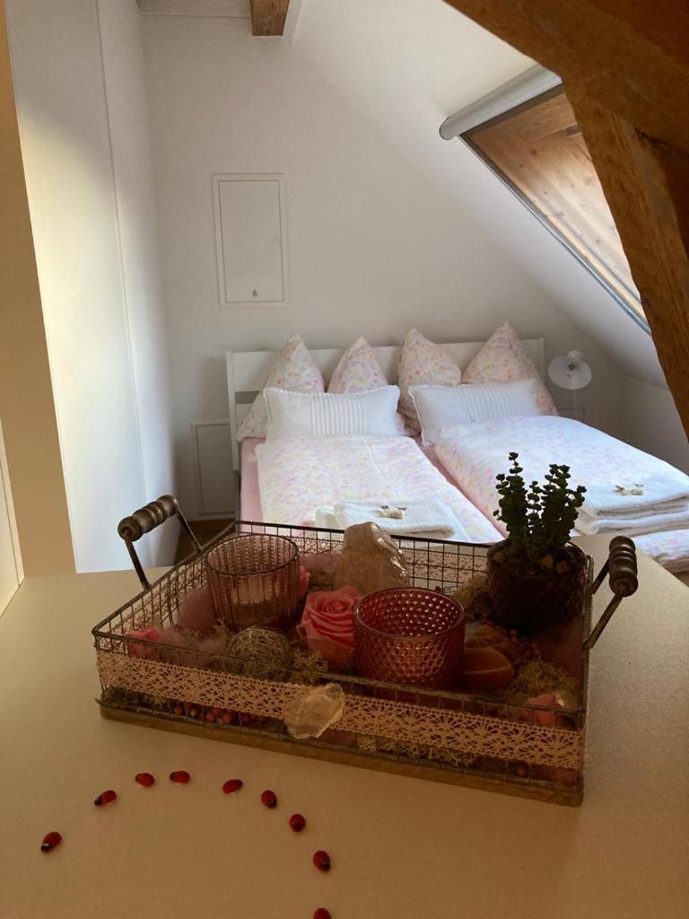 Studio Apartment - Photo 32