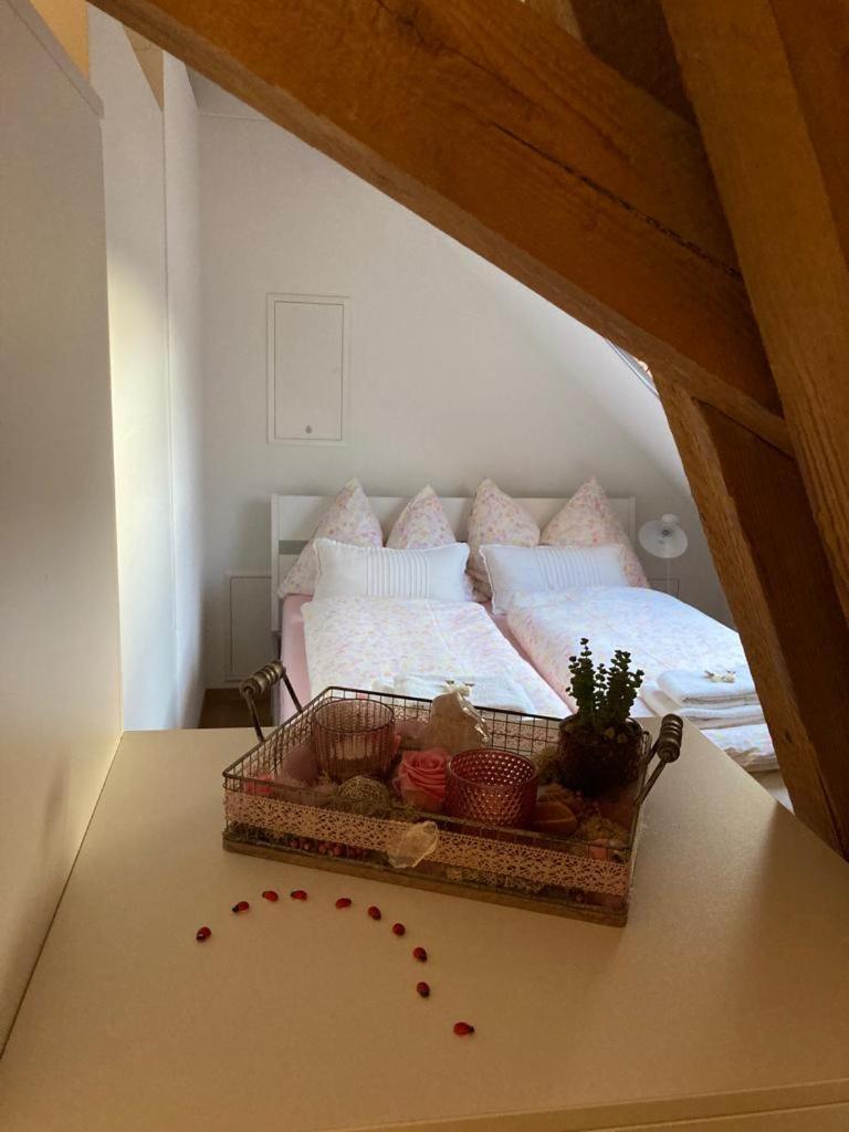 Studio Apartment - Photo 29