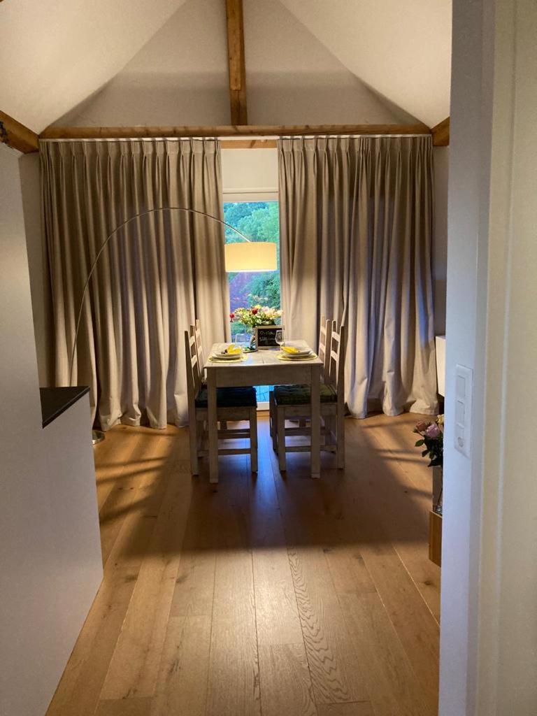 Studio Apartment - Photo 11
