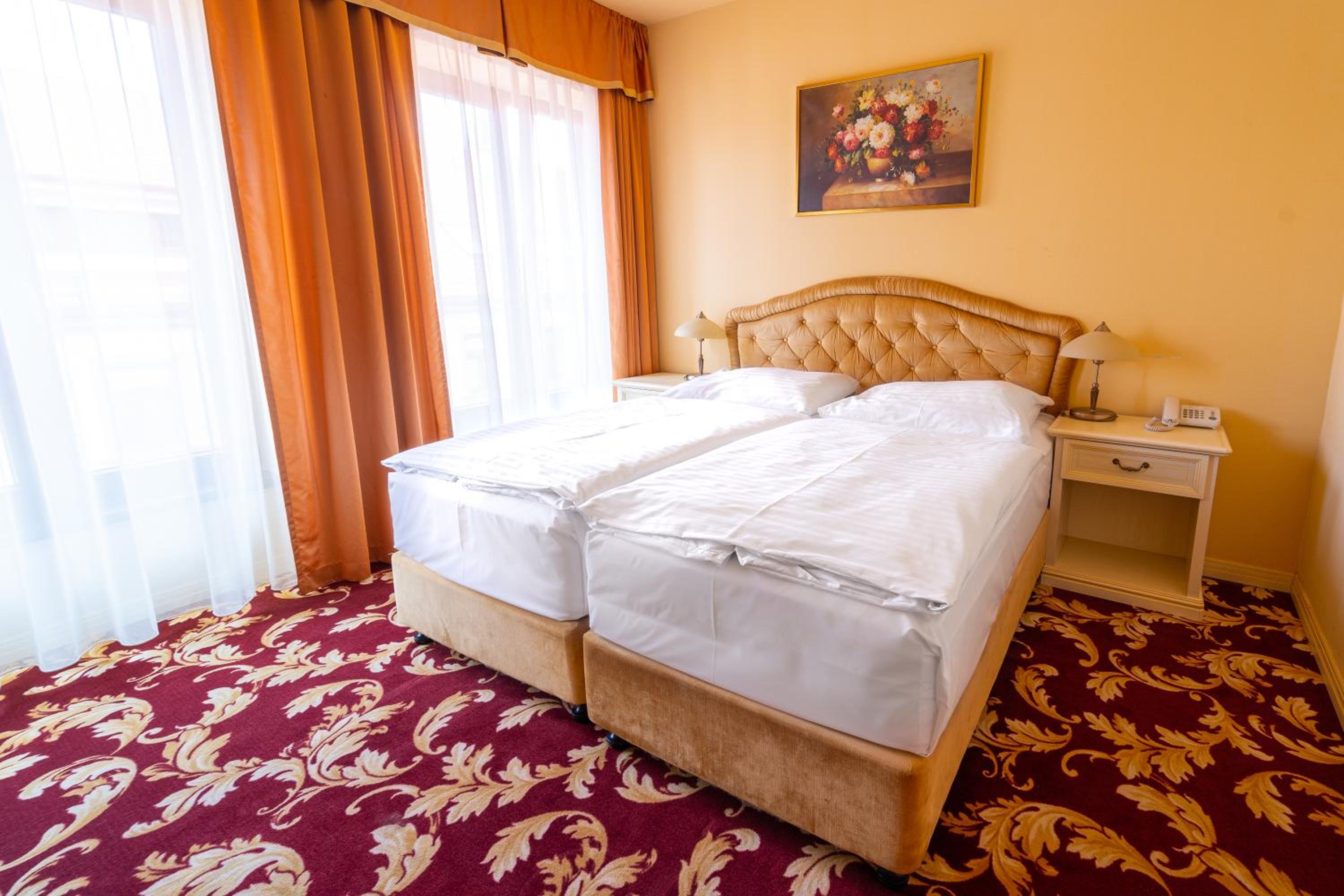 Classic Single Room