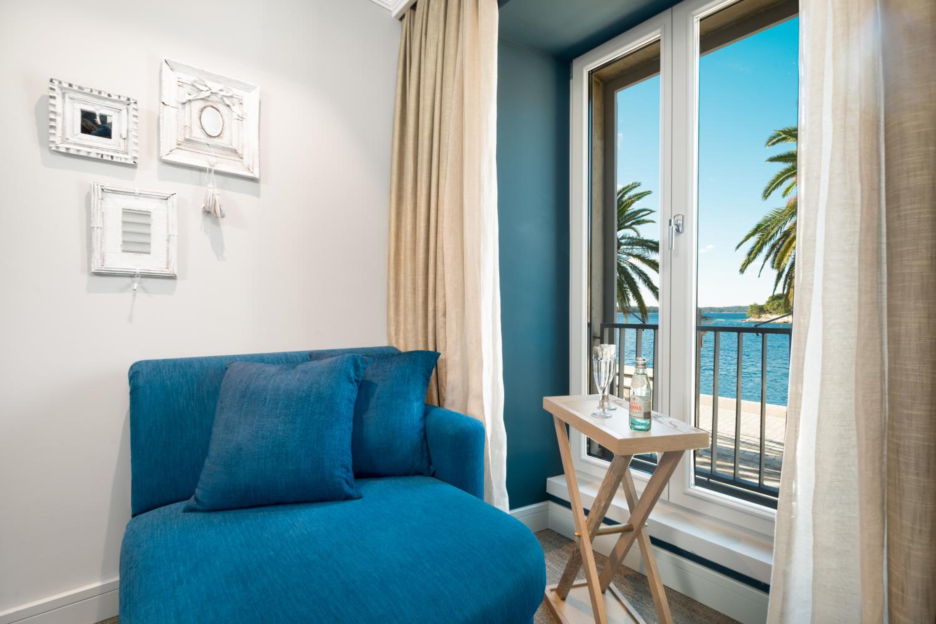 Marina Double or Twin Room Sea View - Photo 3