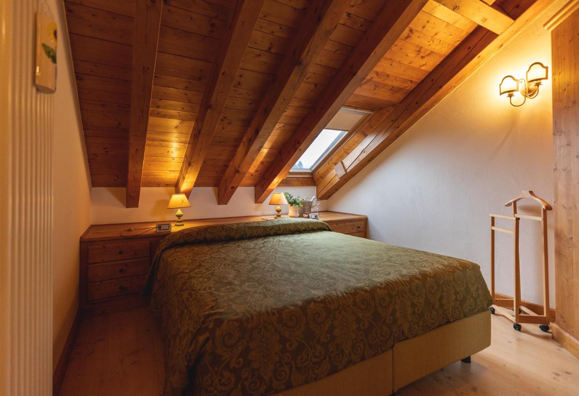 Deluxe Suite - Photo 3