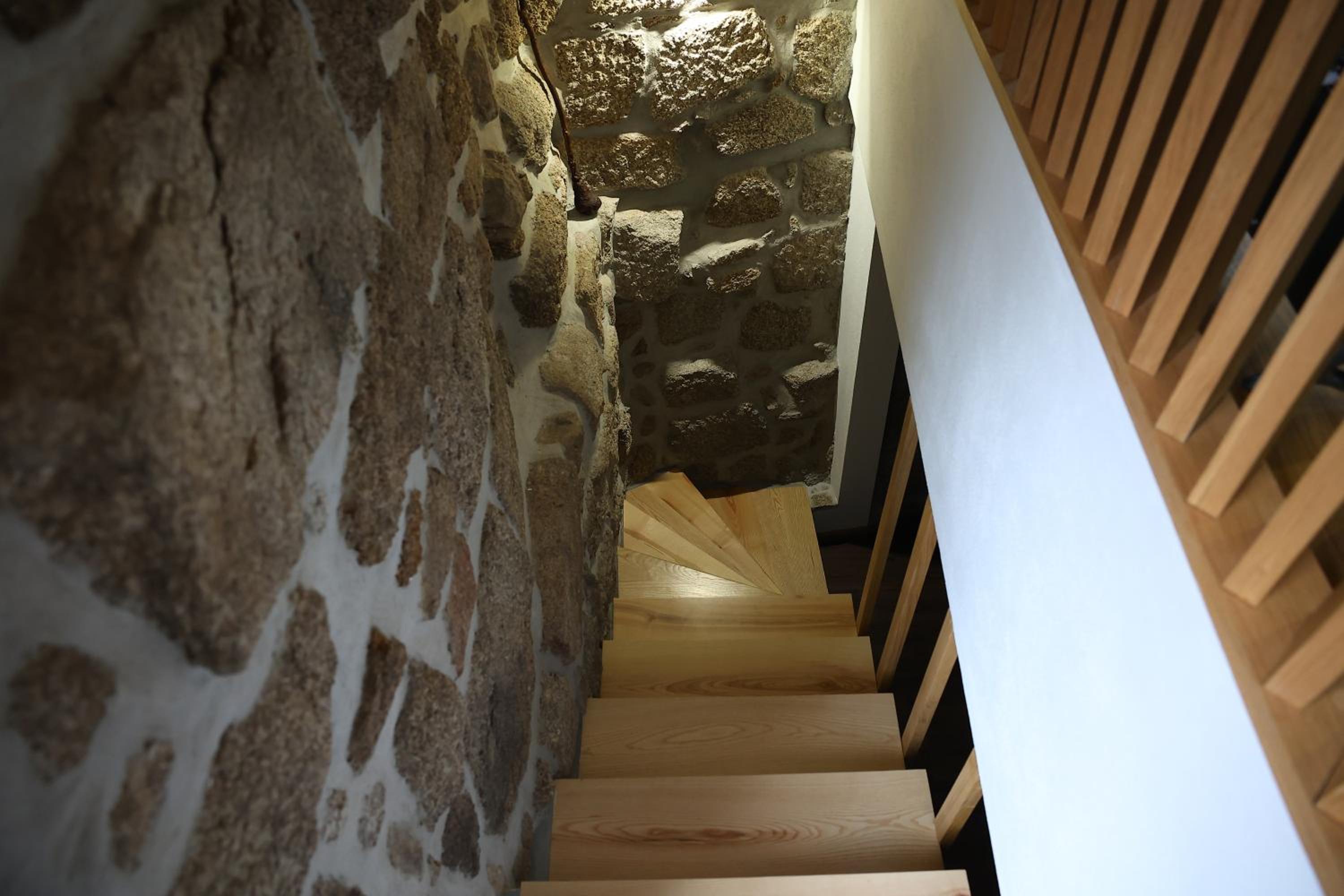 Two-Bedroom House - Photo 7