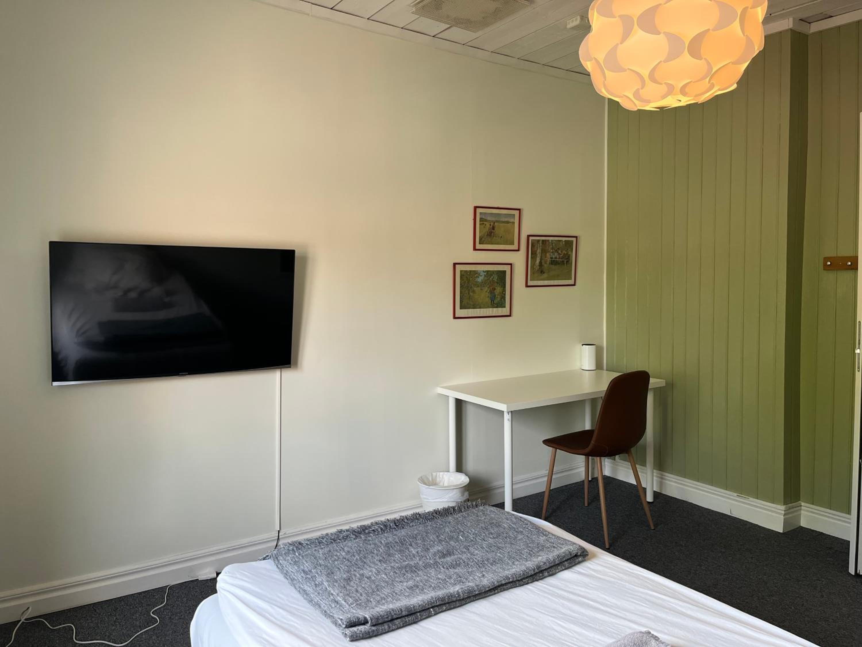 Single Room photo 2