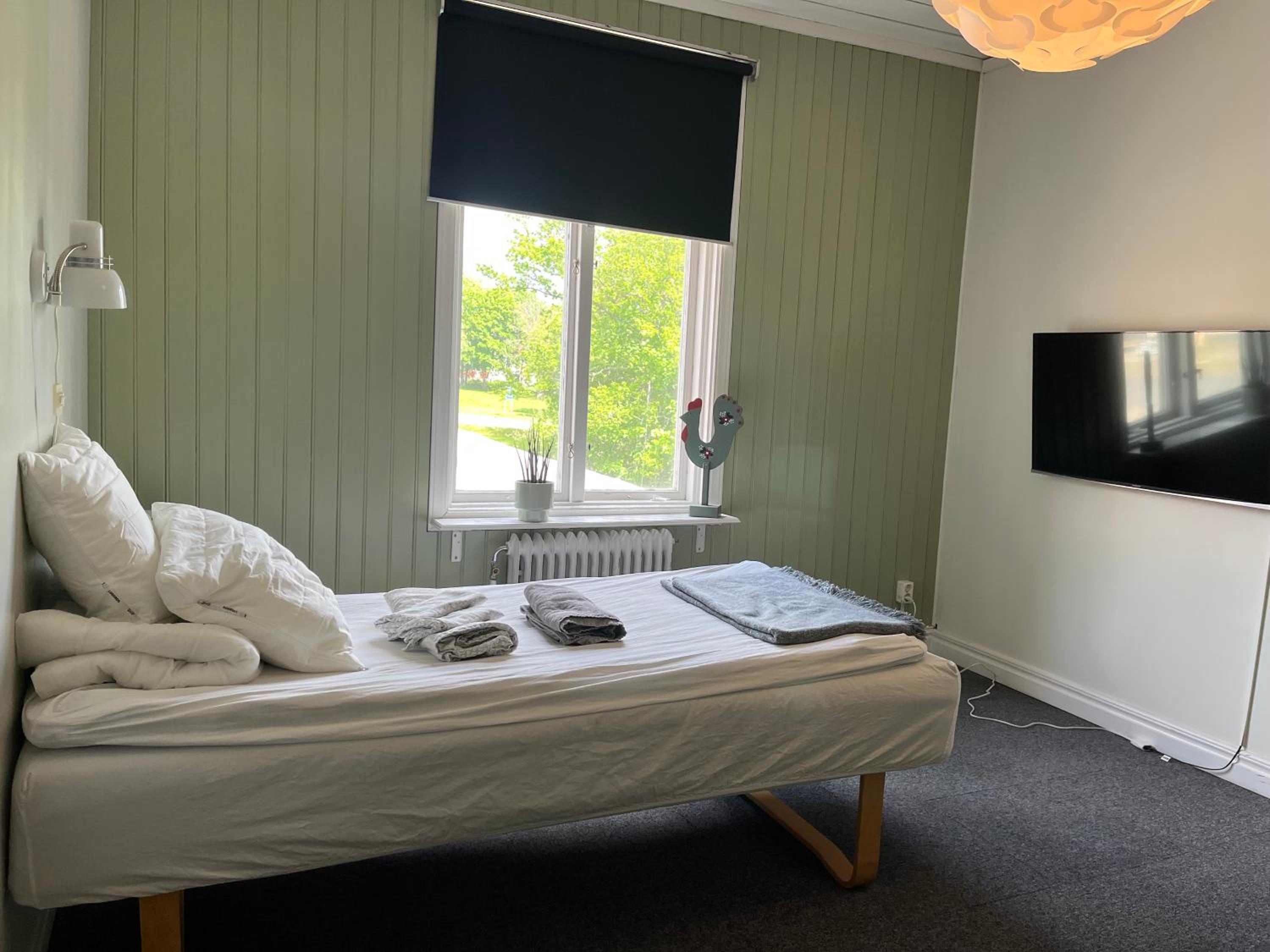 Single Room photo 3