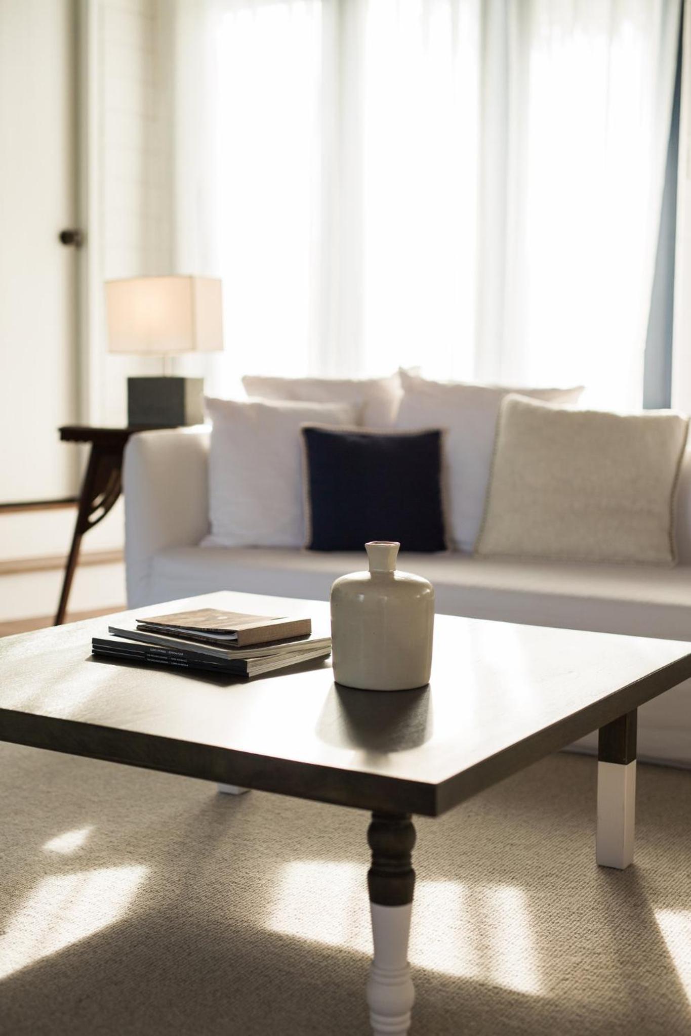 Two-bedroom Como Sunrise Villa