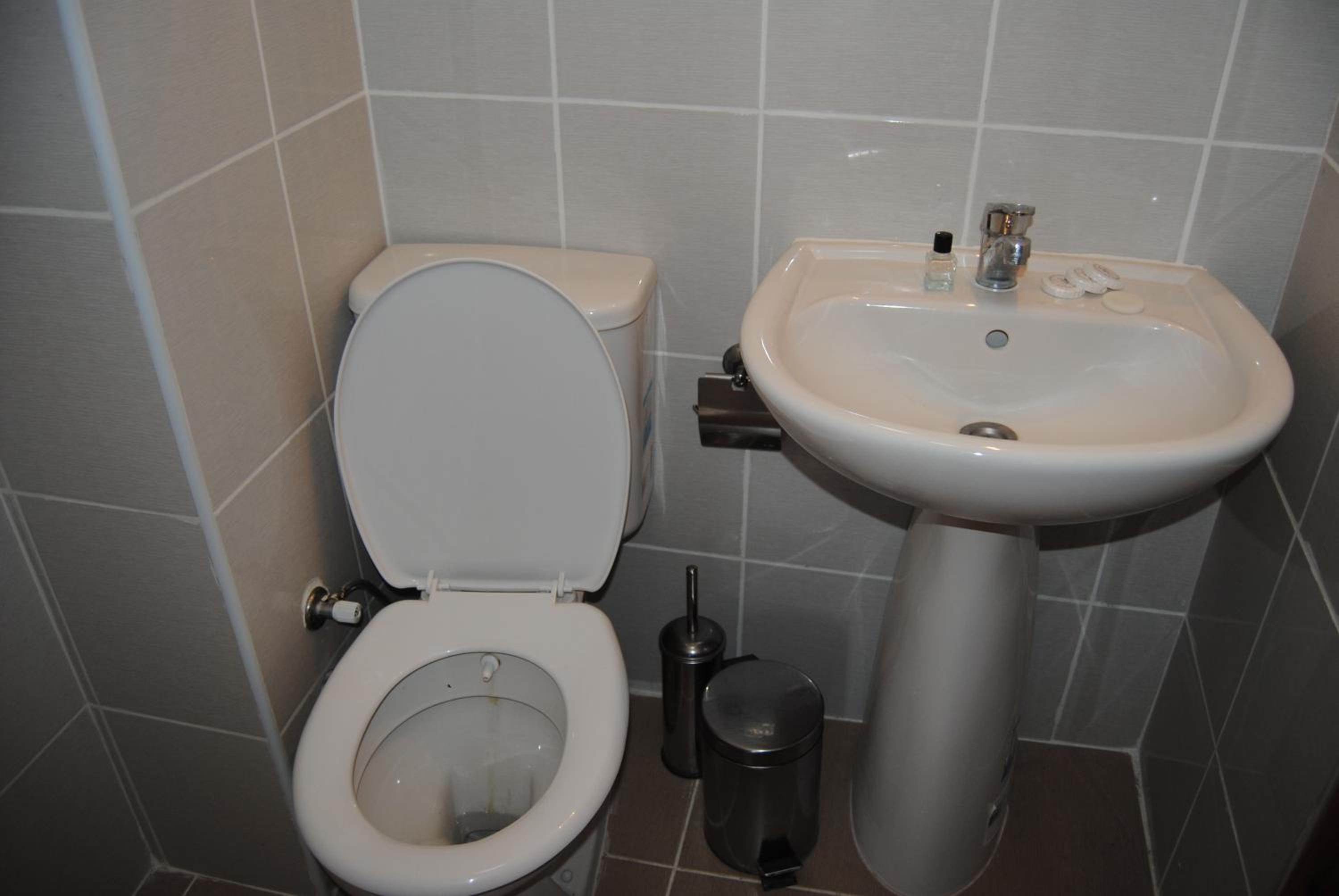 Standard Double or Twin Room photo 2
