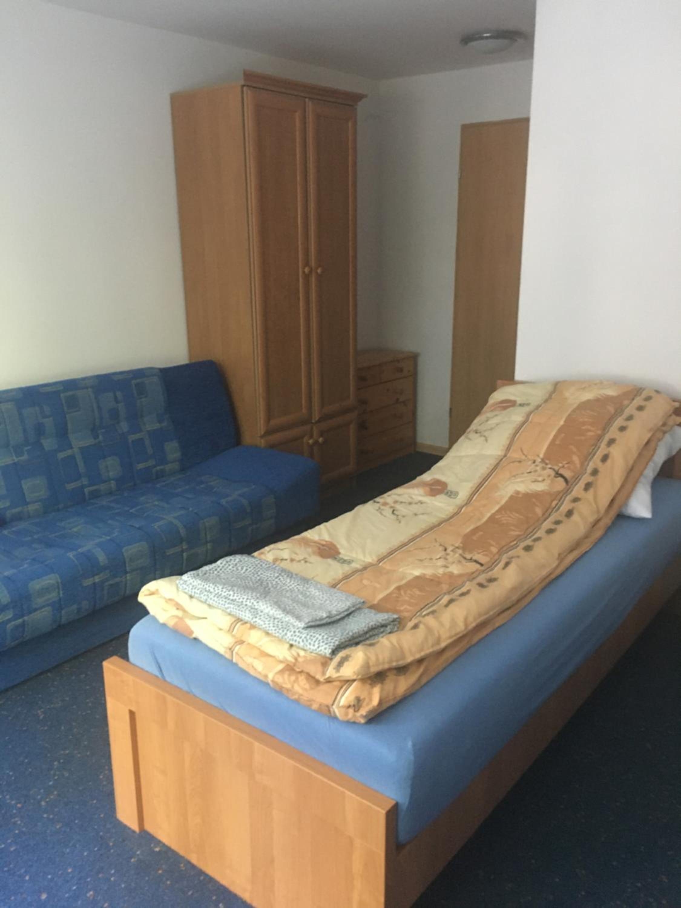 Triple Room with Private Bathroom photo 3