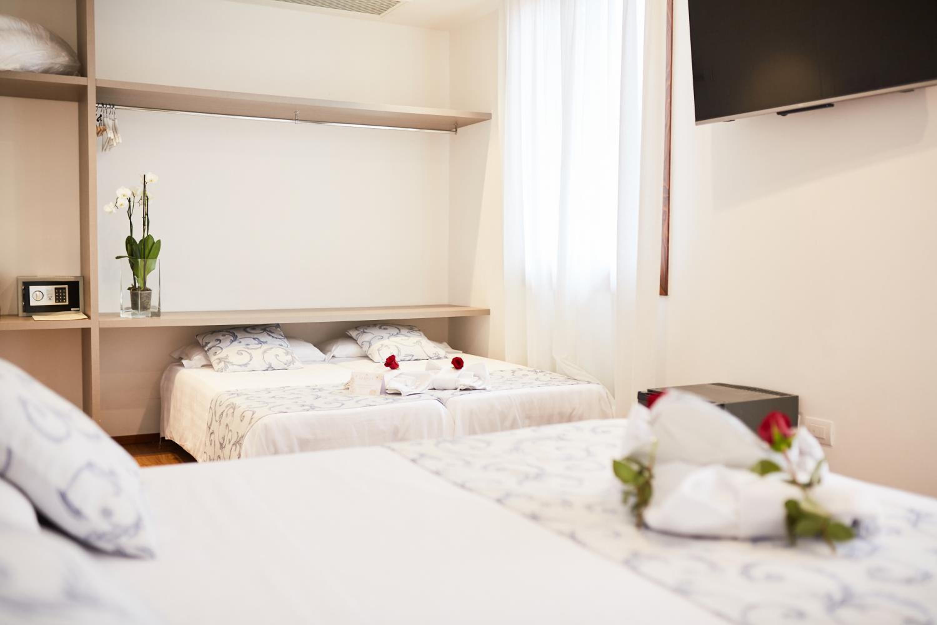 Comfort Quadruple Room With Balcony