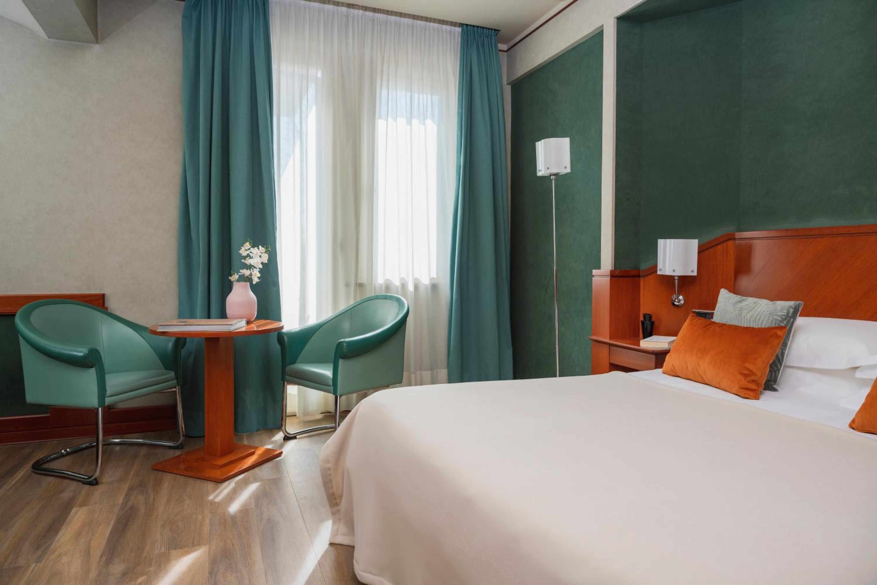 Double or Twin Room - Photo 1