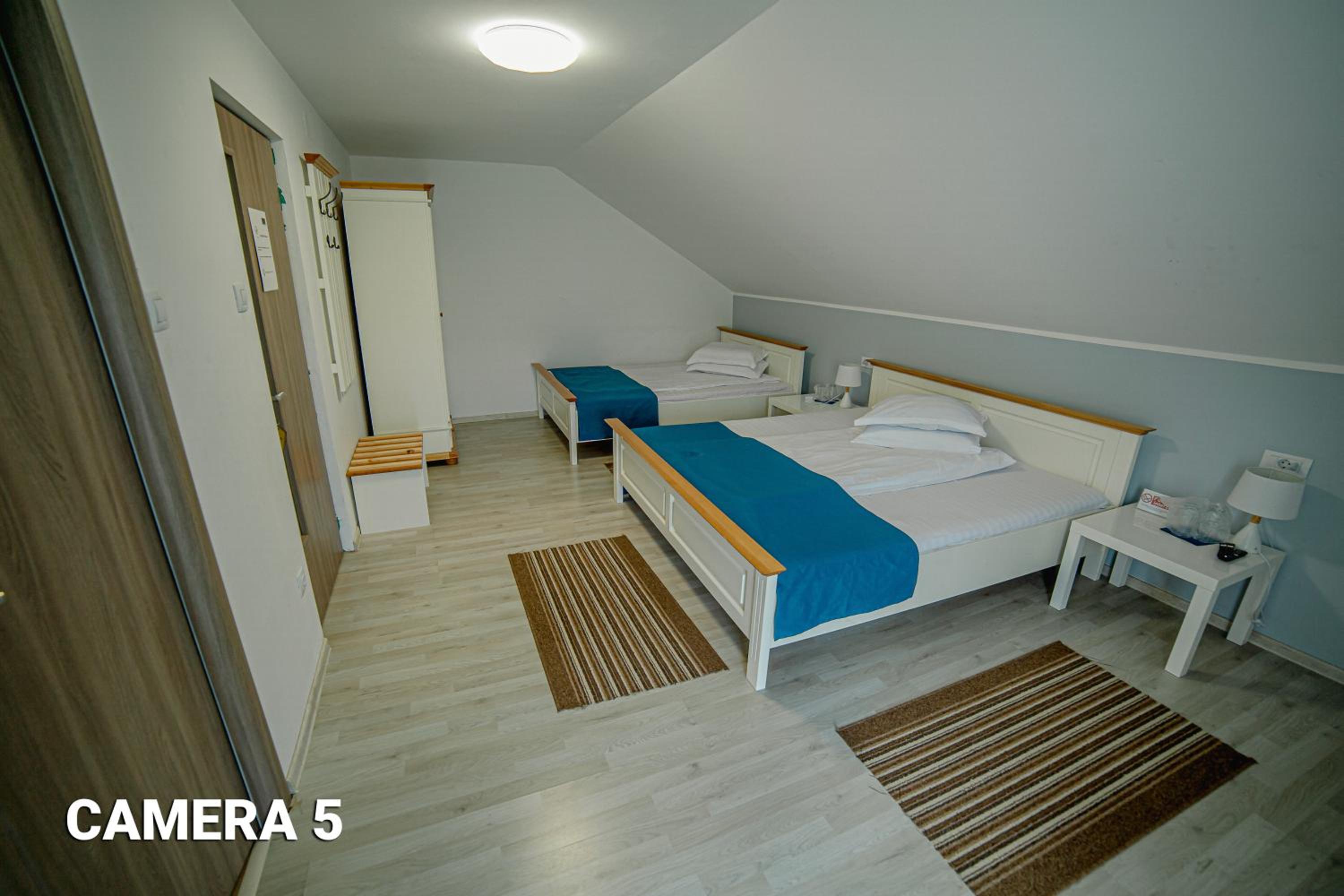 Deluxe Double Studio - Photo 1