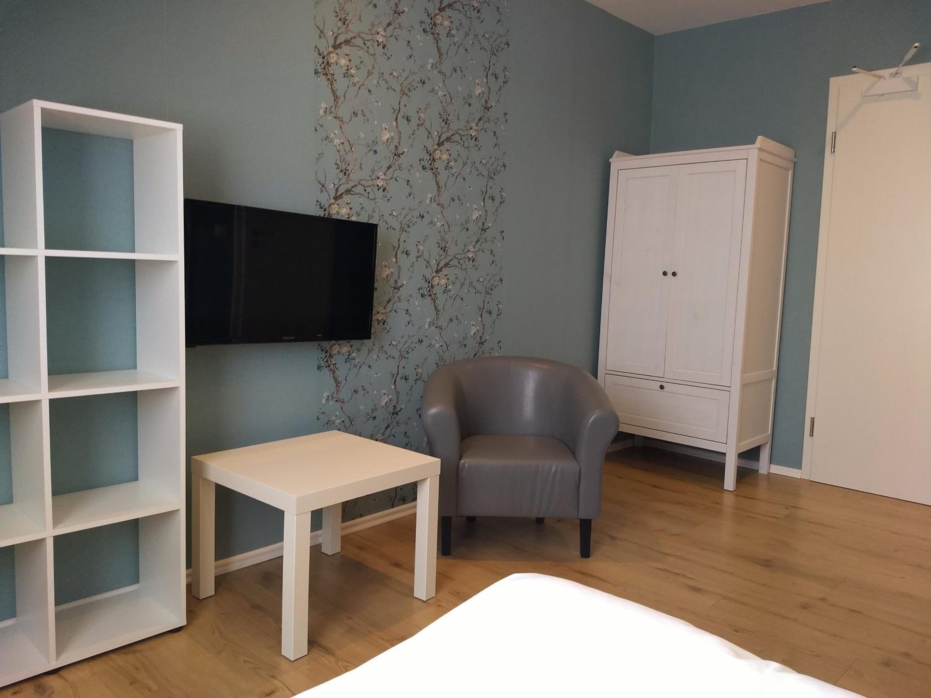 Single Room photo 2