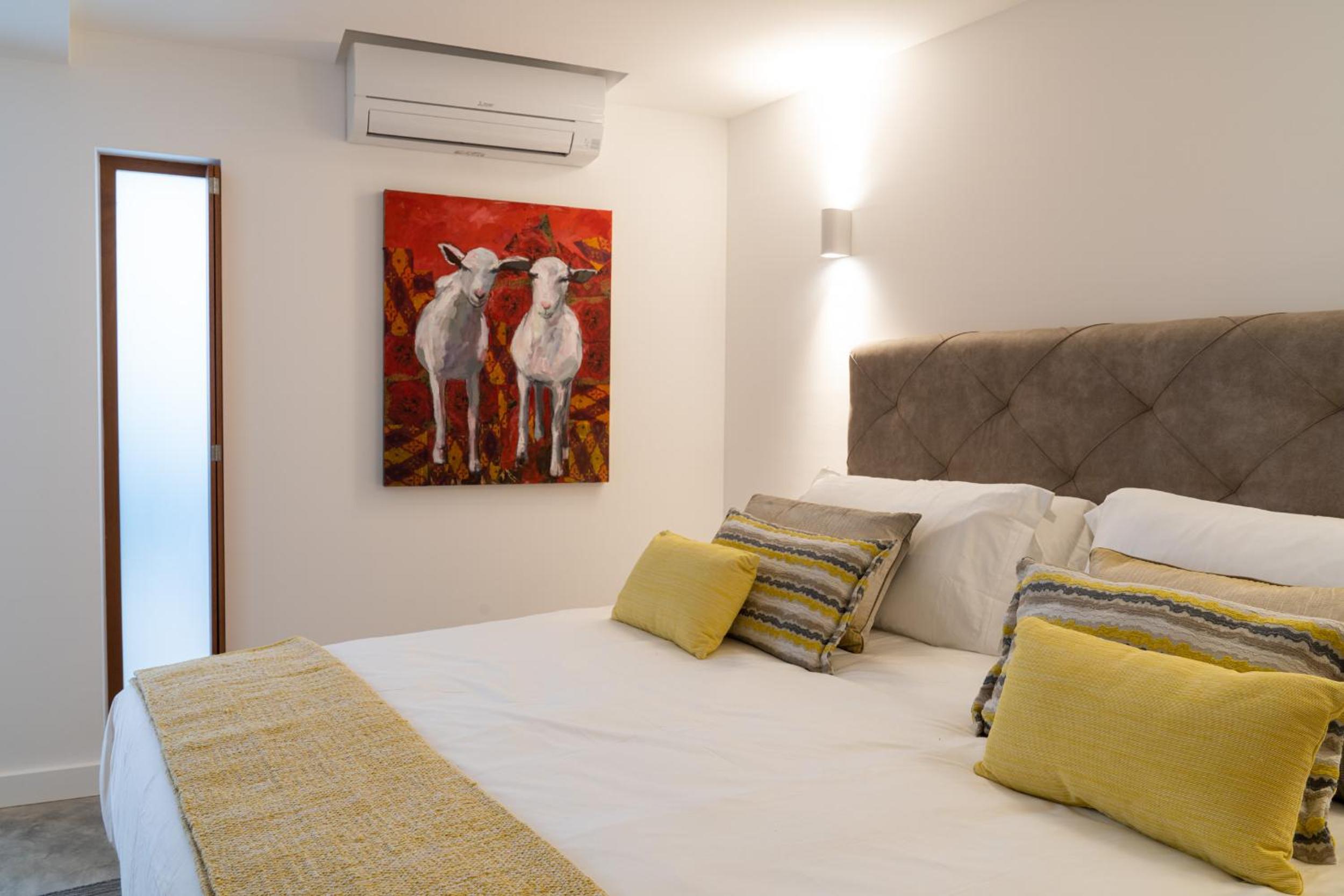 Superior King Room photo 1