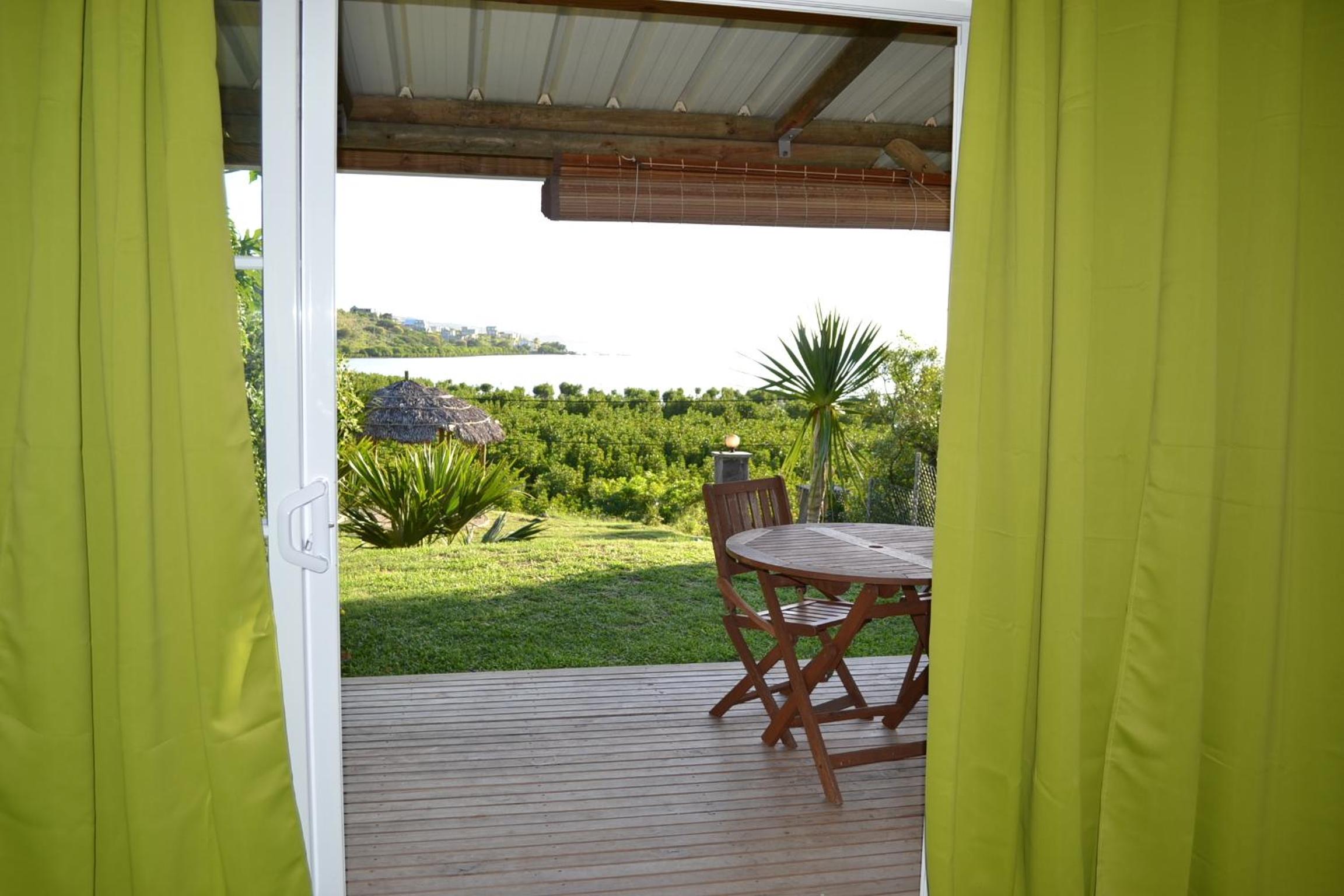 Double Room with Balcony (2 Adults + 1 Child) photo 3