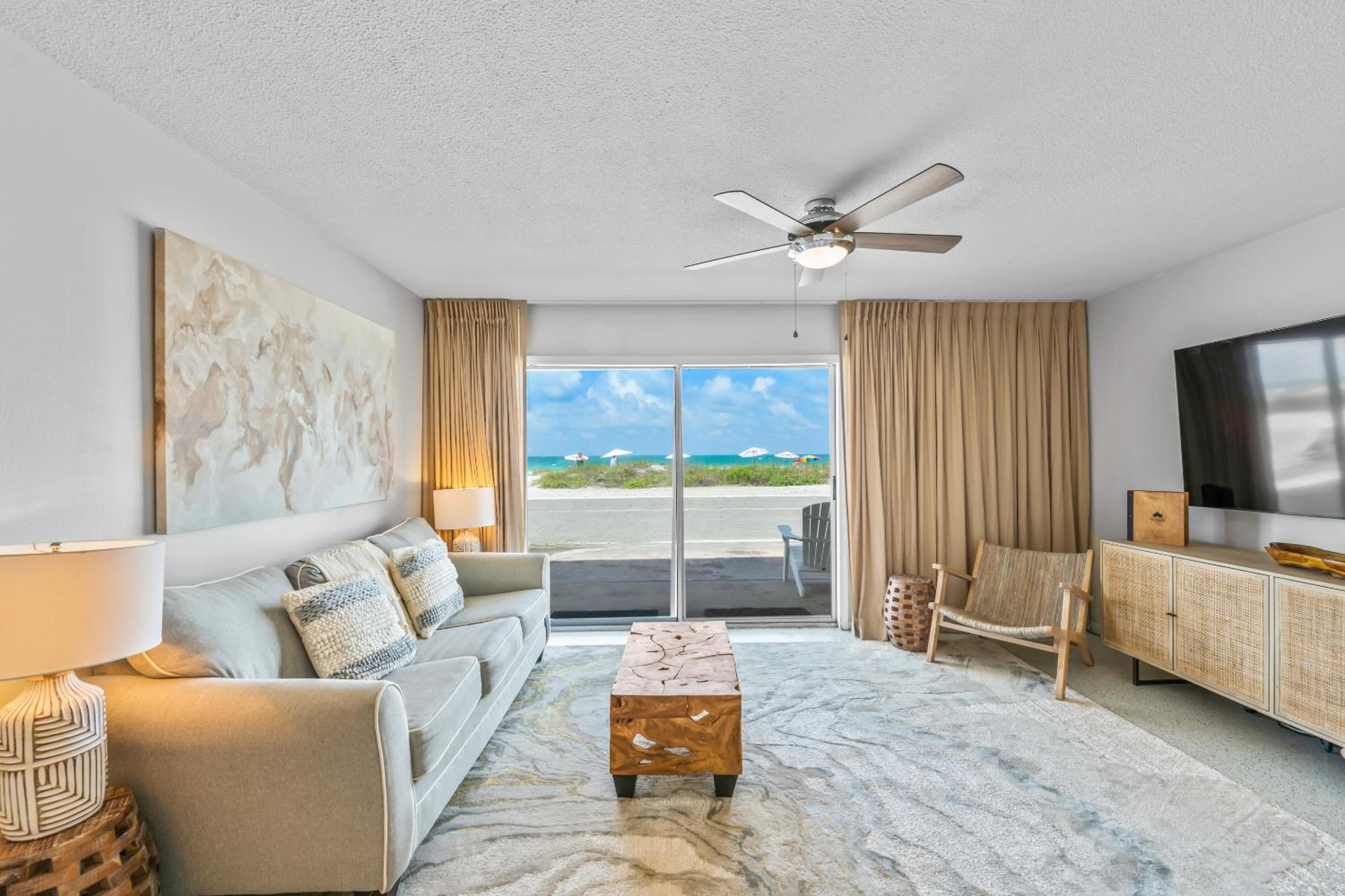 Beachfront Two Bedroom Suite photo 1