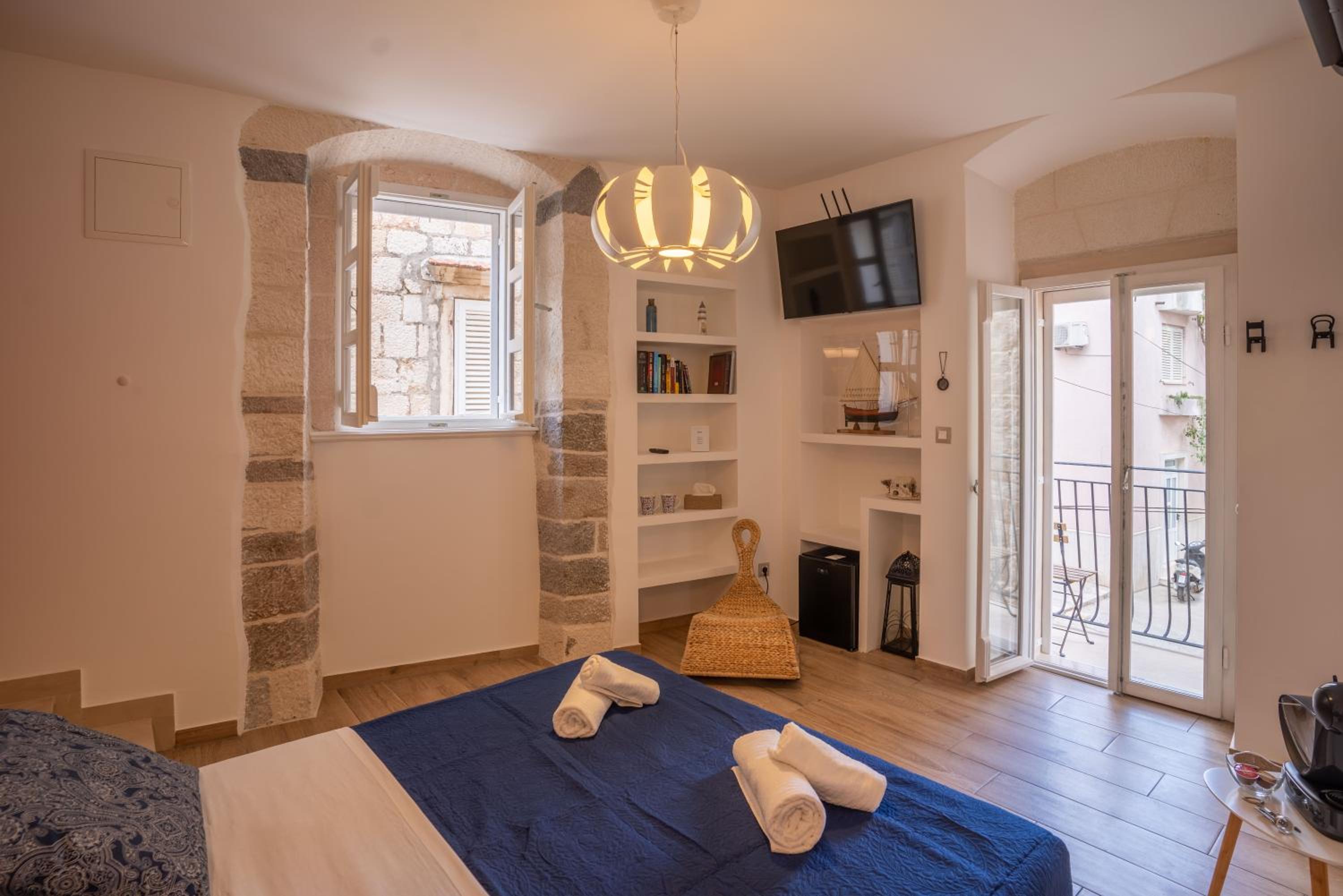 Deluxe Double Room with Balcony