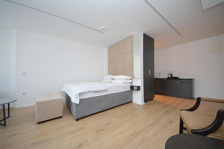 Apartment photo 3