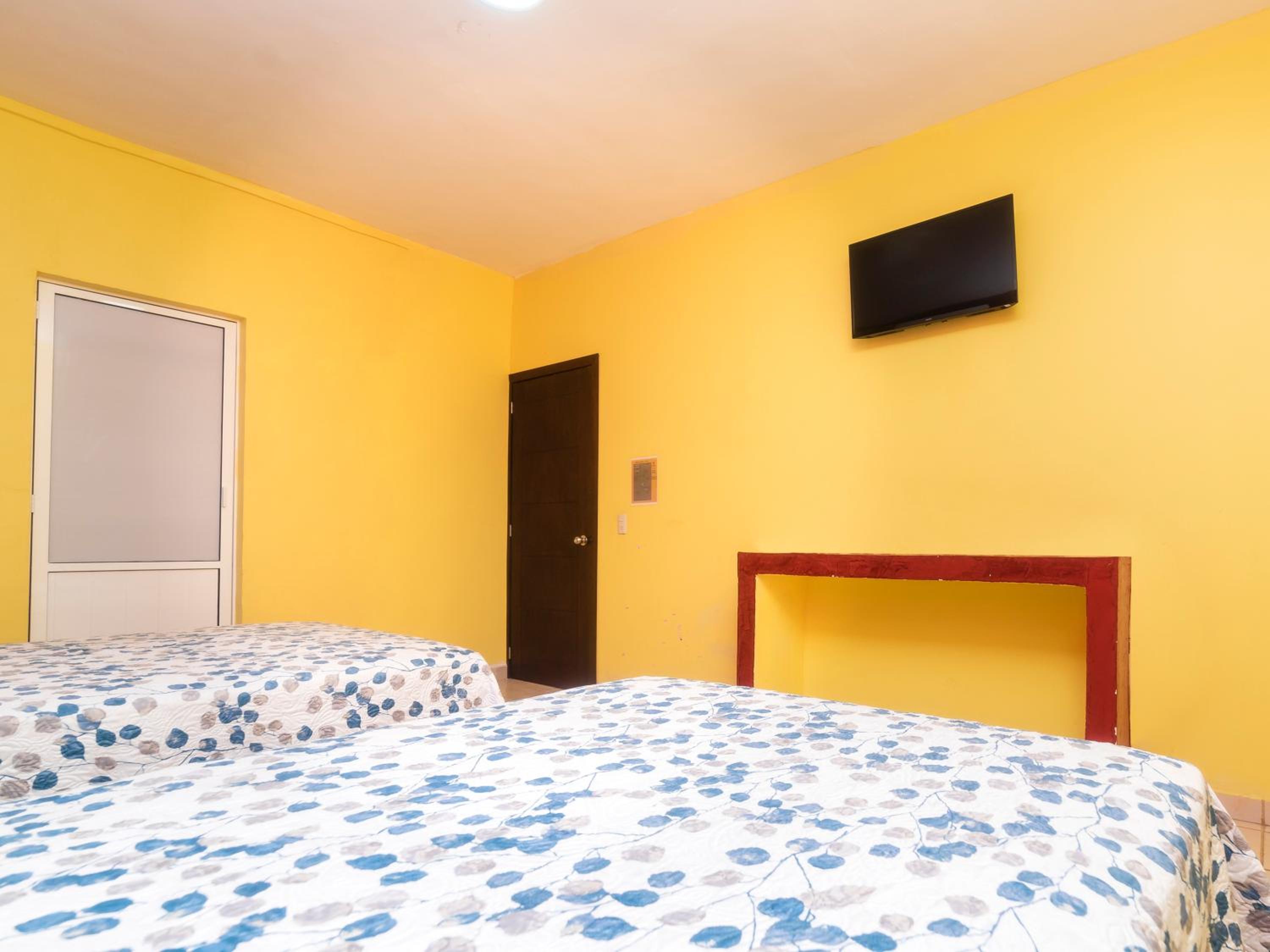 Deluxe Twin Room - Photo 3