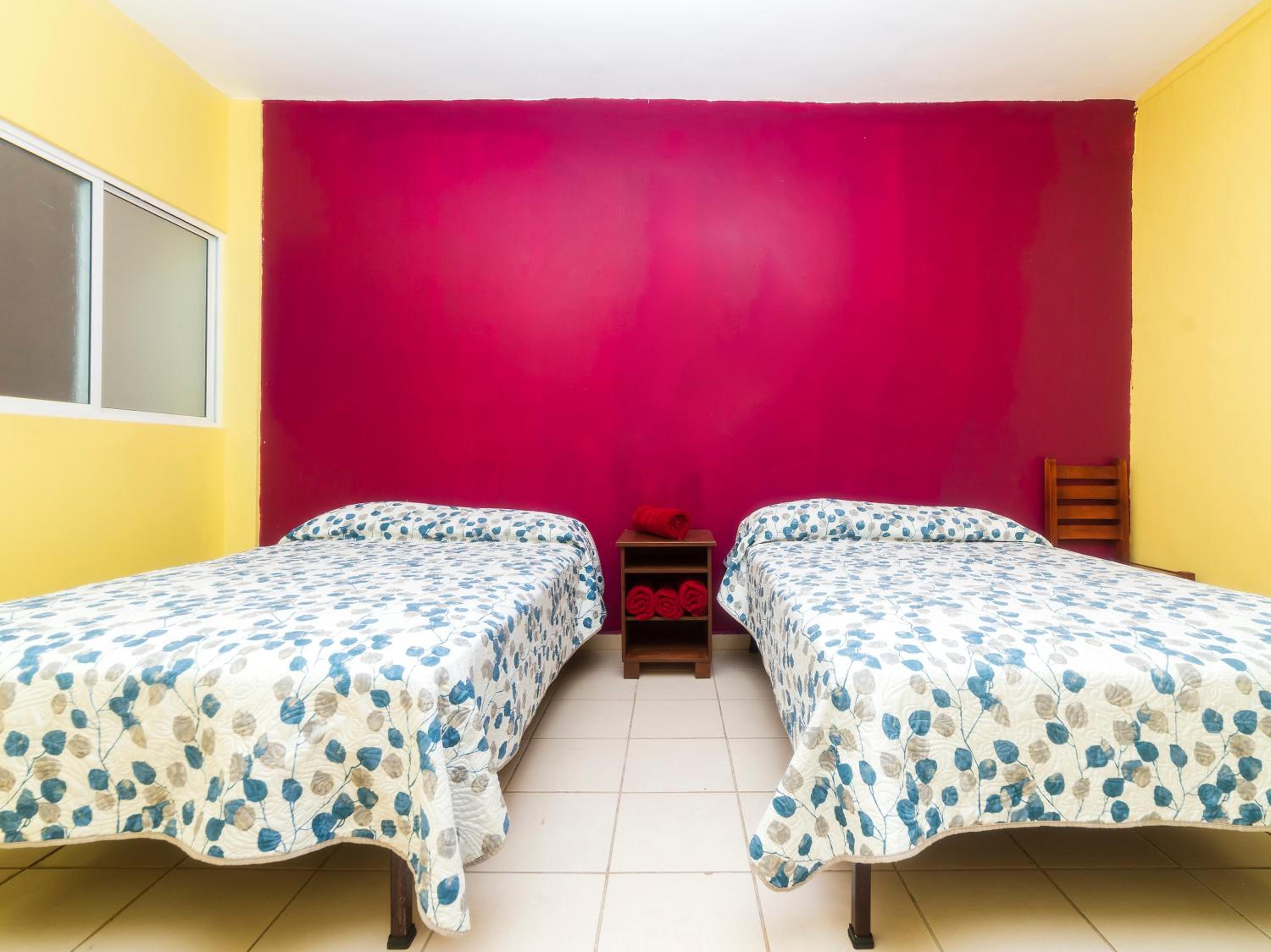 Deluxe Twin Room - Photo 6