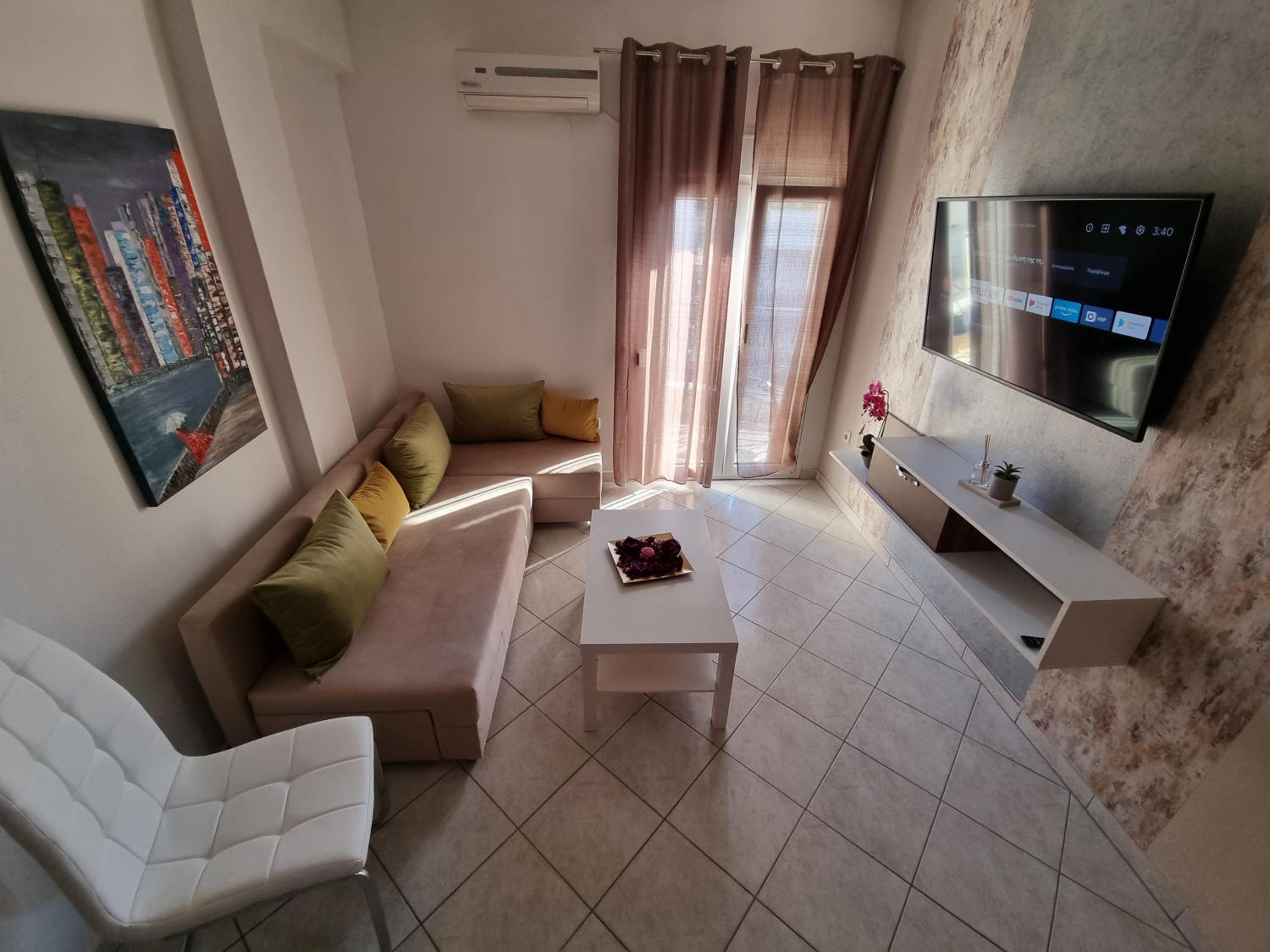 Superior Suite - Photo 4