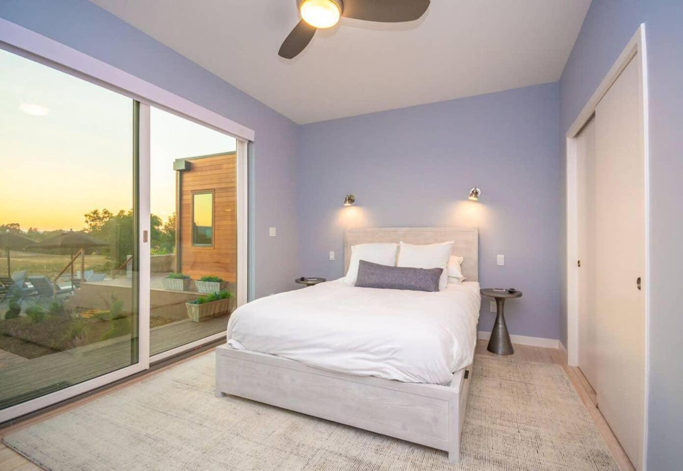 Four-Bedroom Vacation Home photo 1