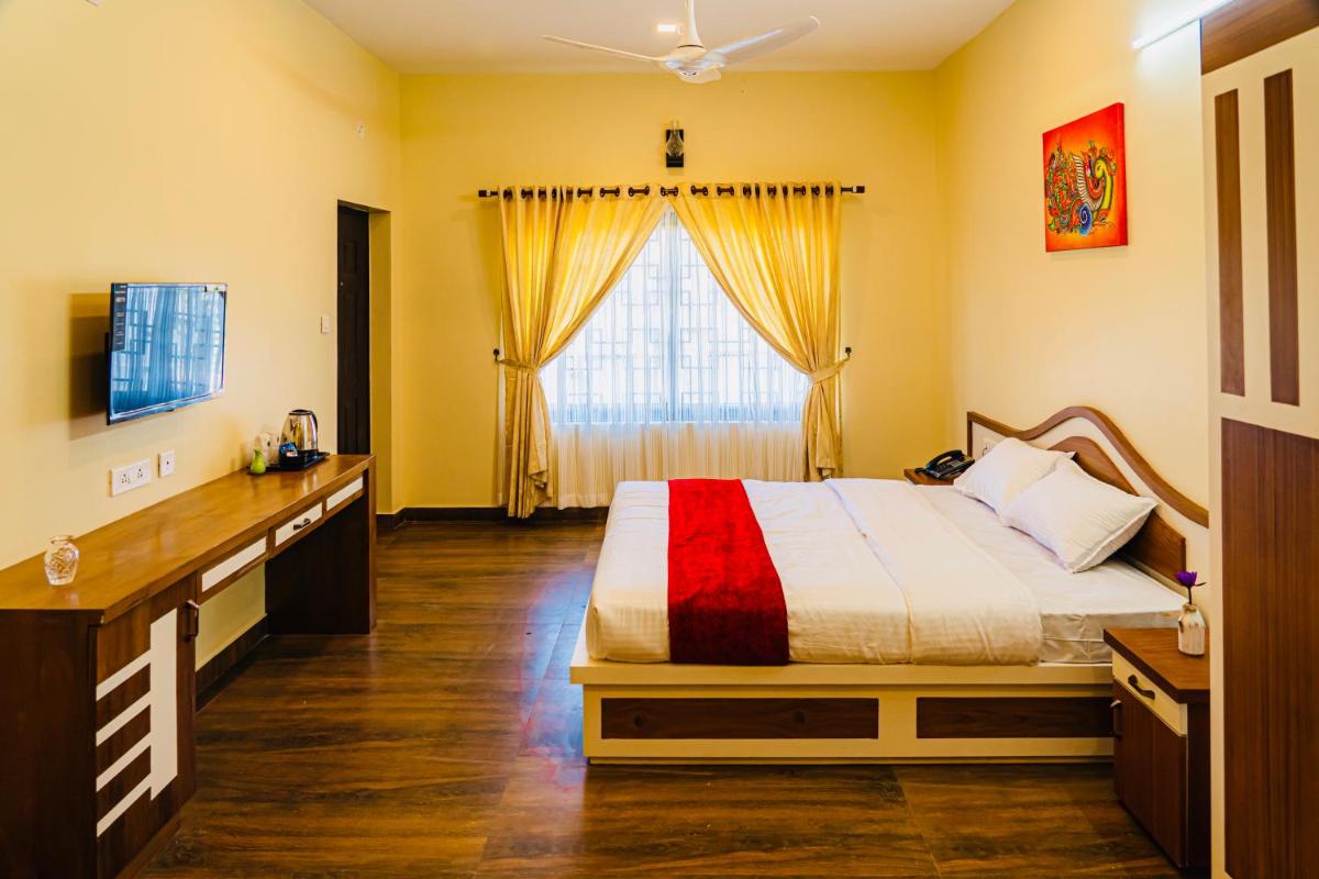 Deluxe Double or Twin Room