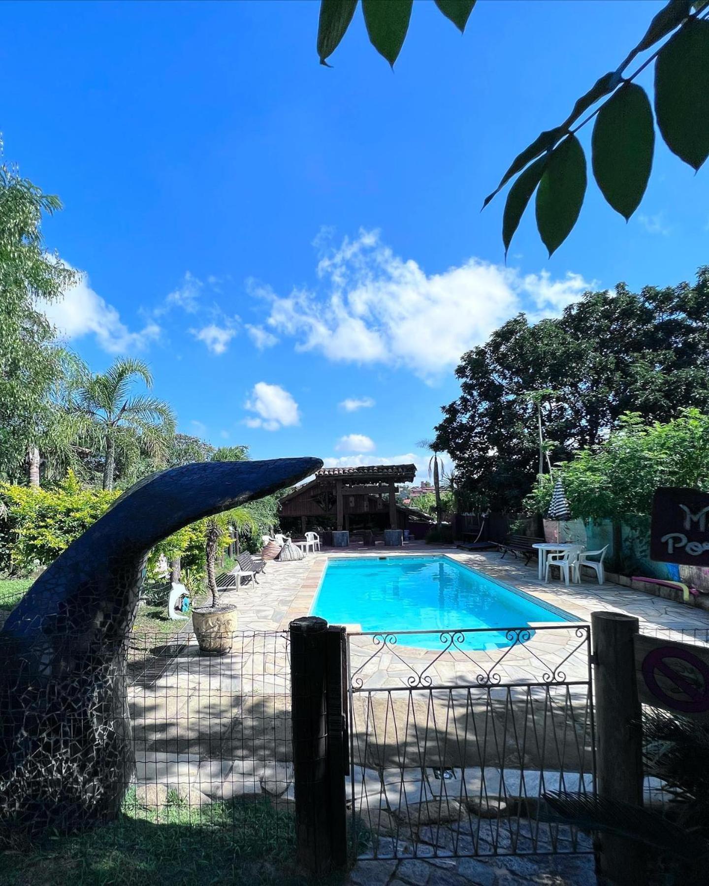 Suite with Pool View - Photo 19