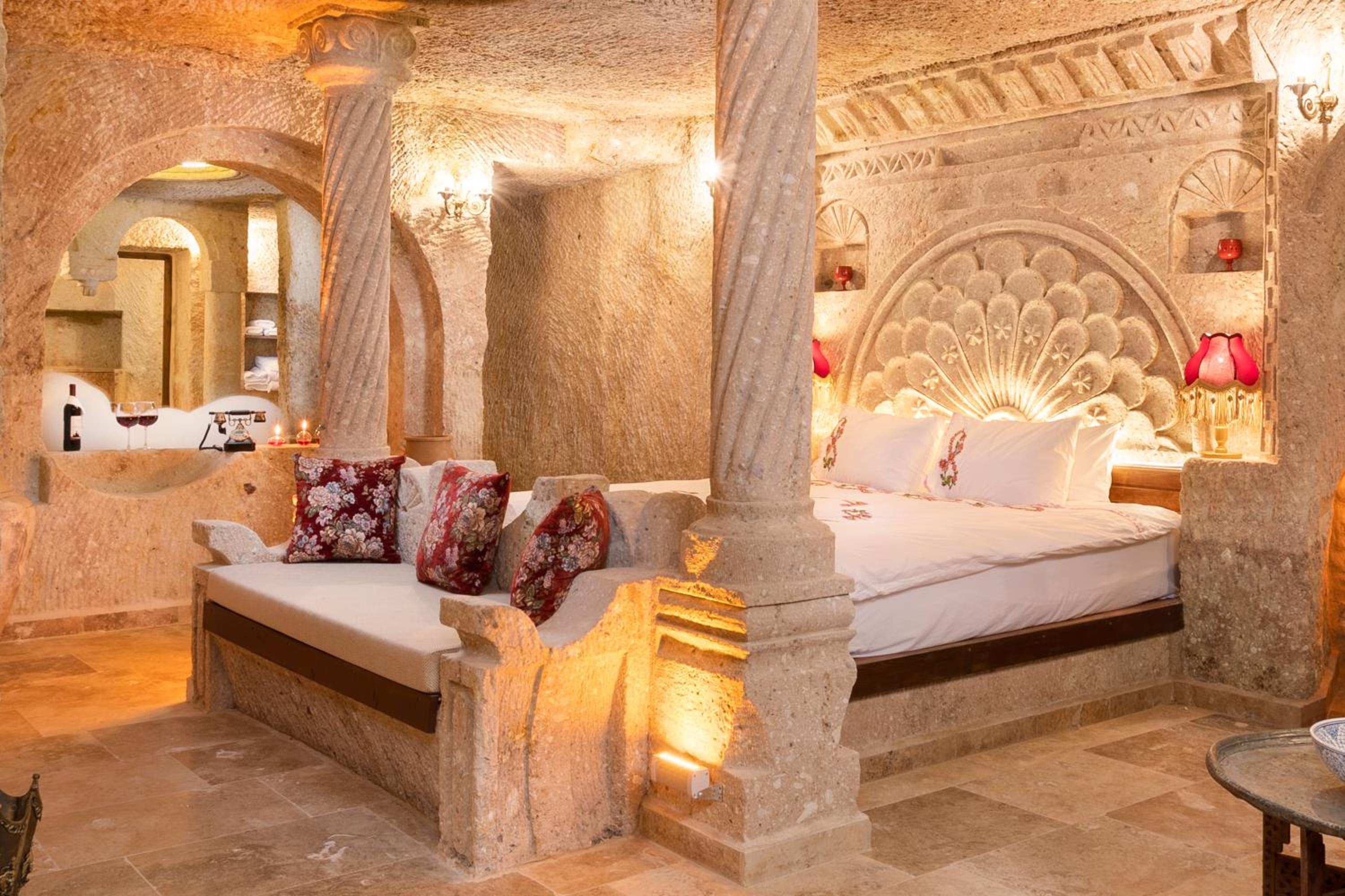 Superior King Suite