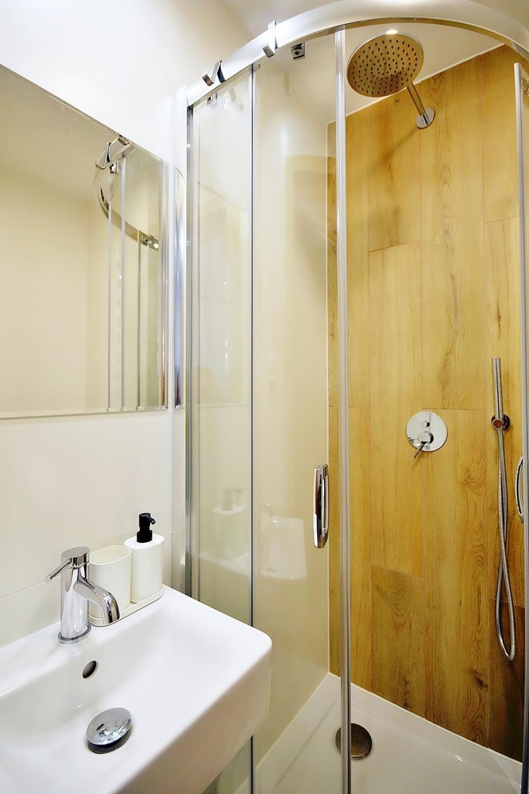 Double Room with Balcony photo 3