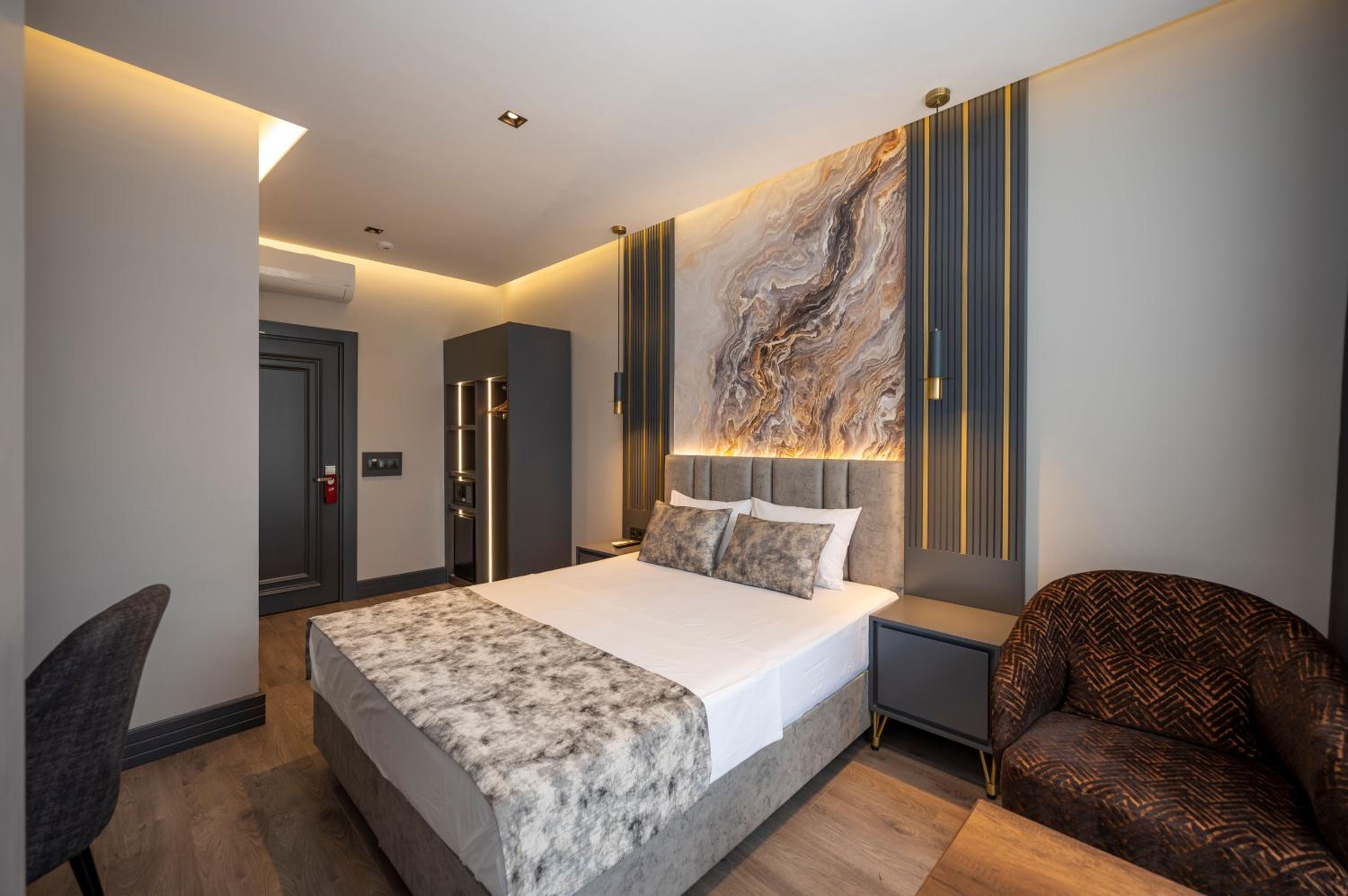 Superior Single Room photo 3