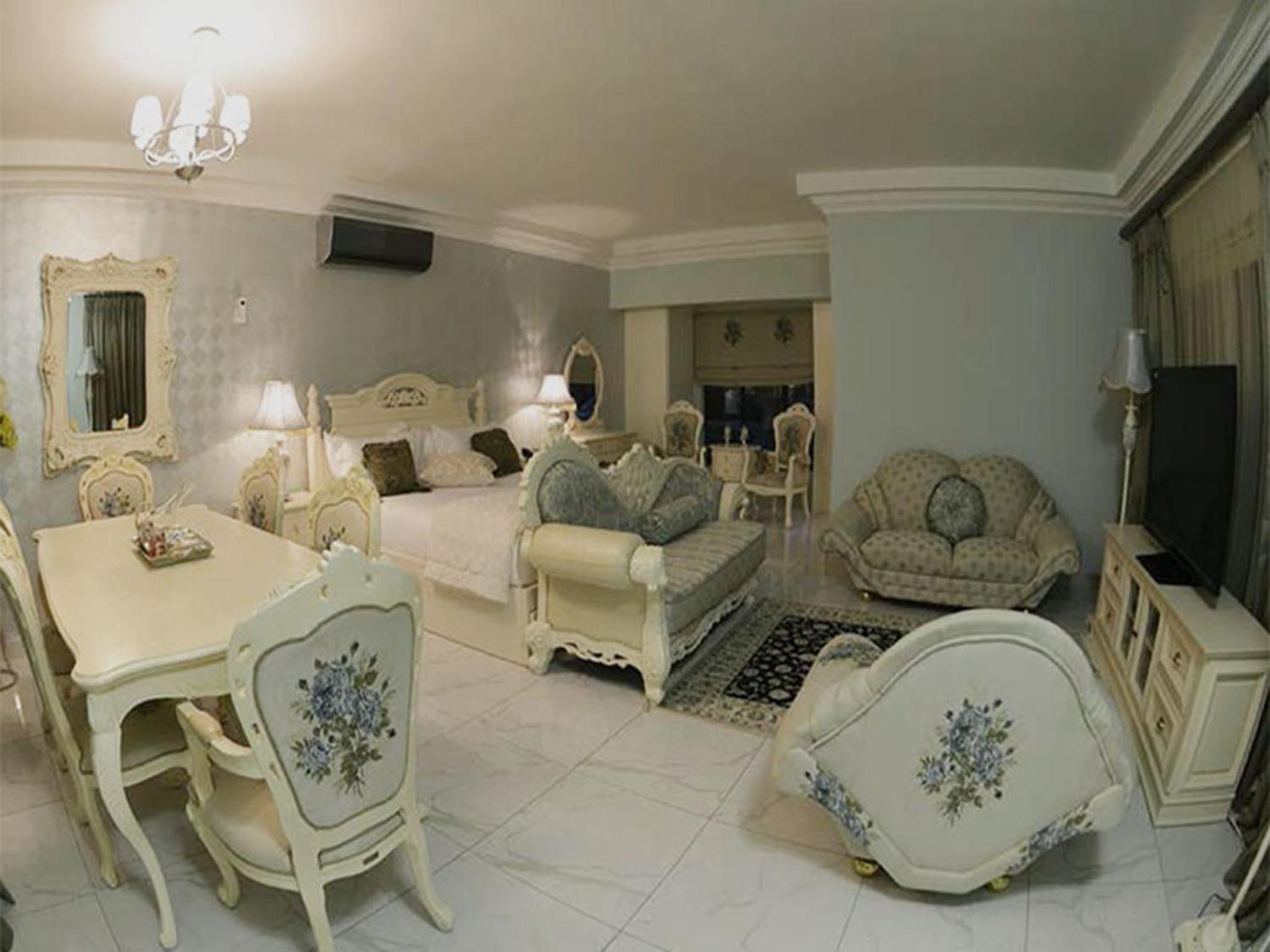 Presidential Suite photo 2