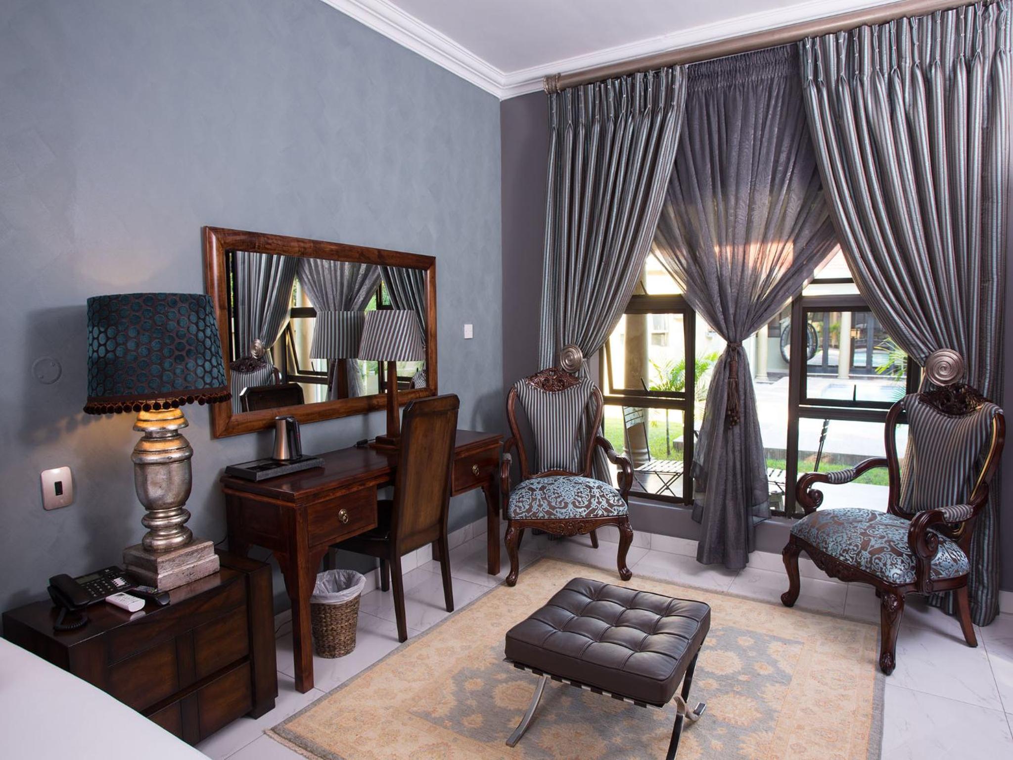 Executive Suite photo 3