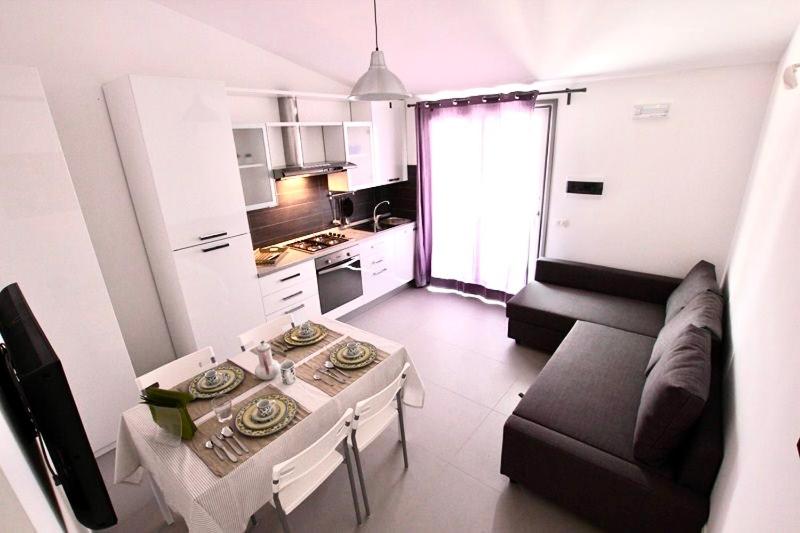 Apartment with Sea View photo 2