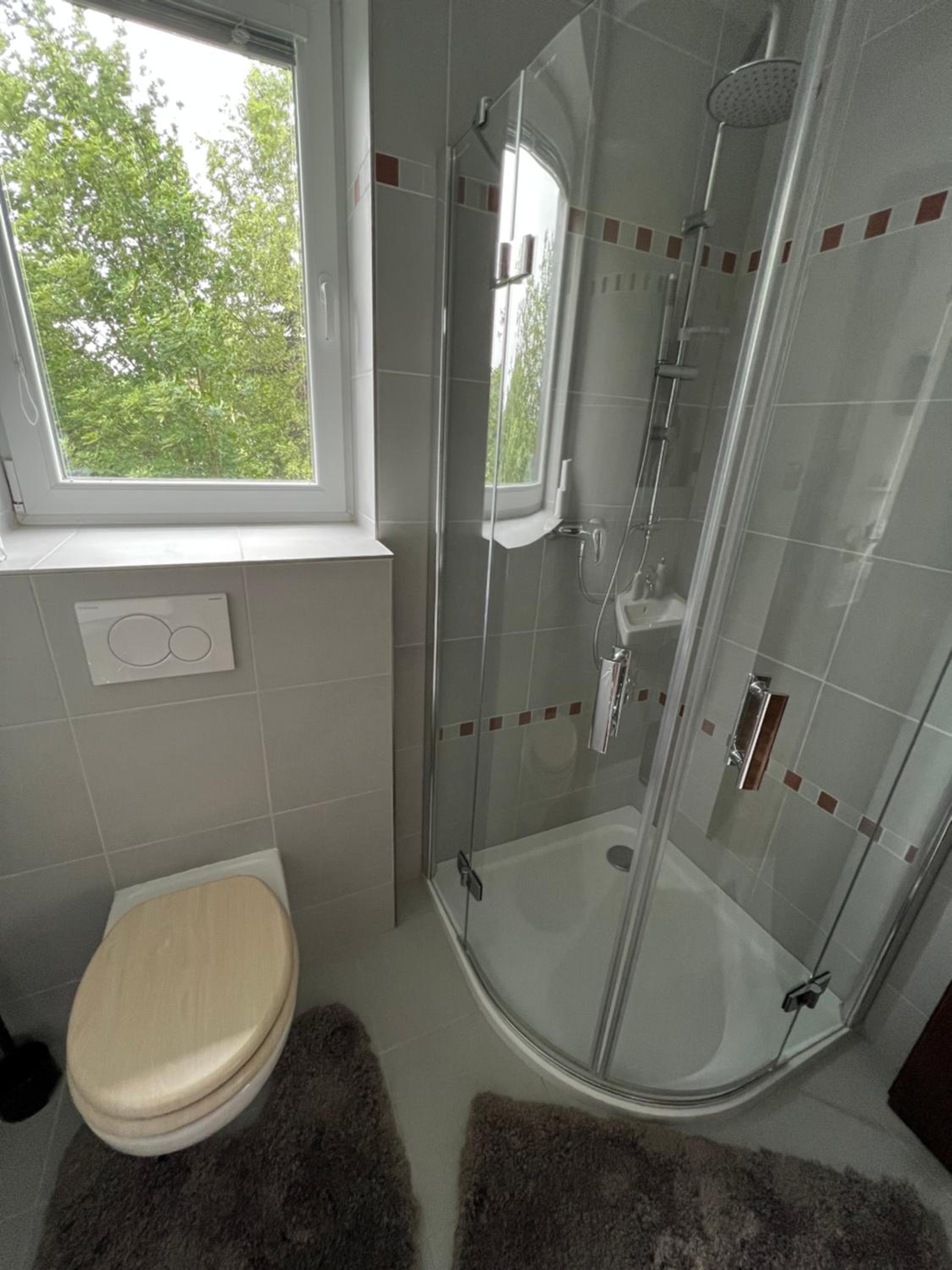 Double Room with Extra Bed - Photo 12