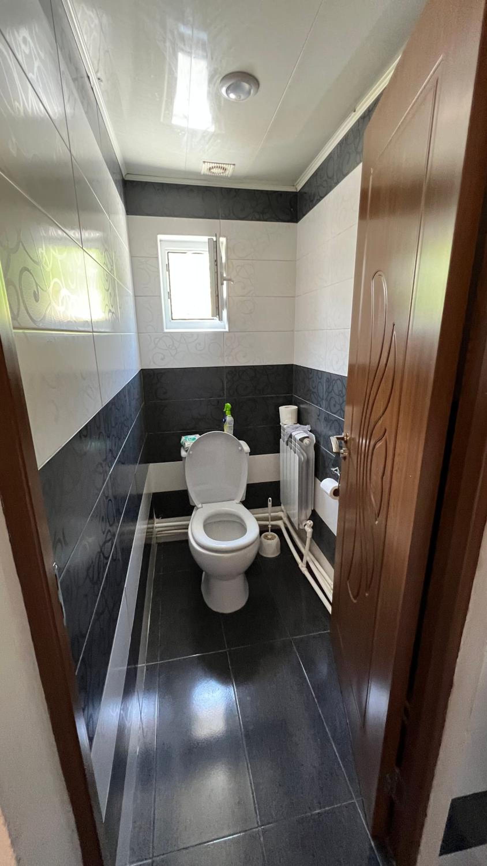 Three-Bedroom House photo 3