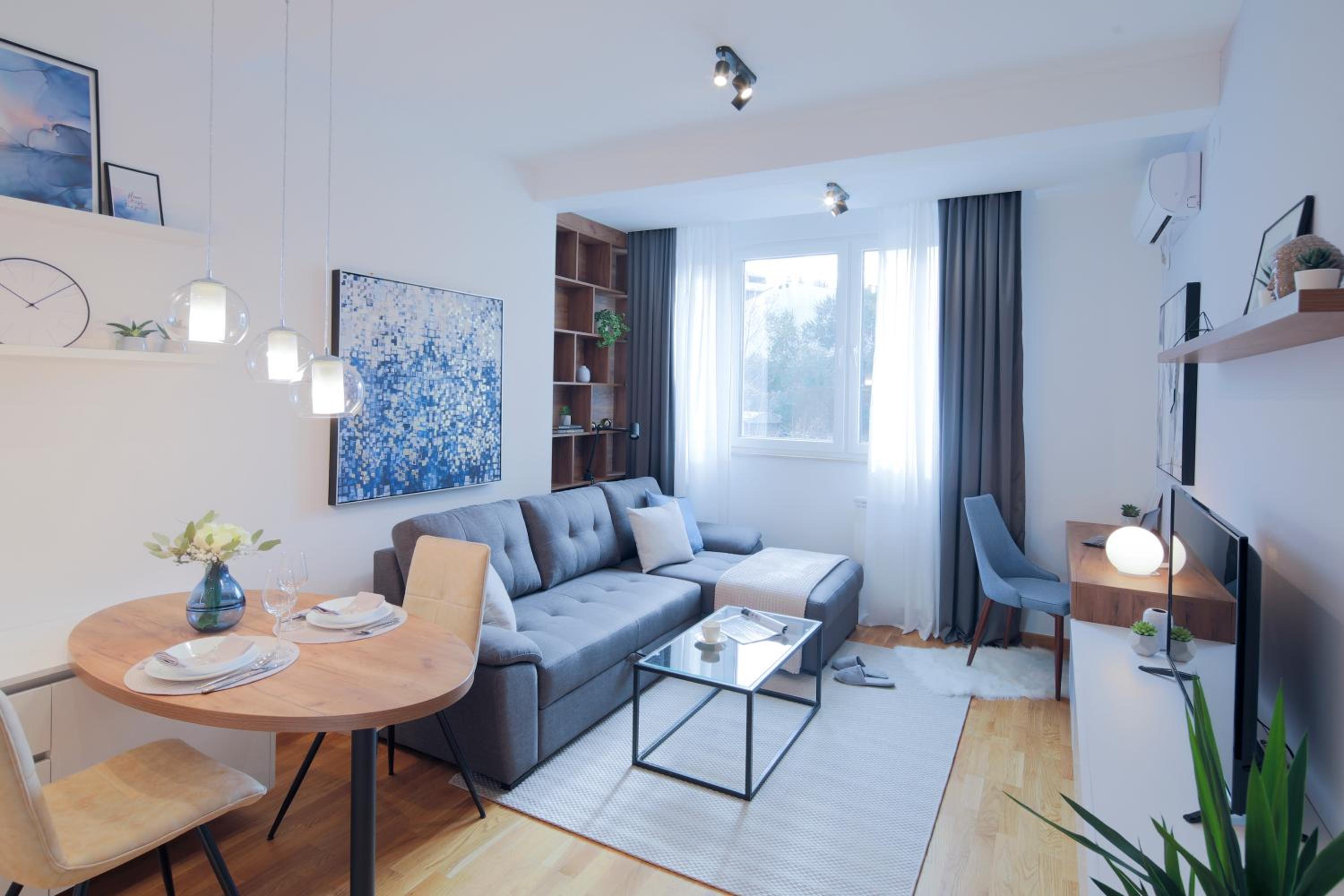 Studio with Sofa Bed photo 3