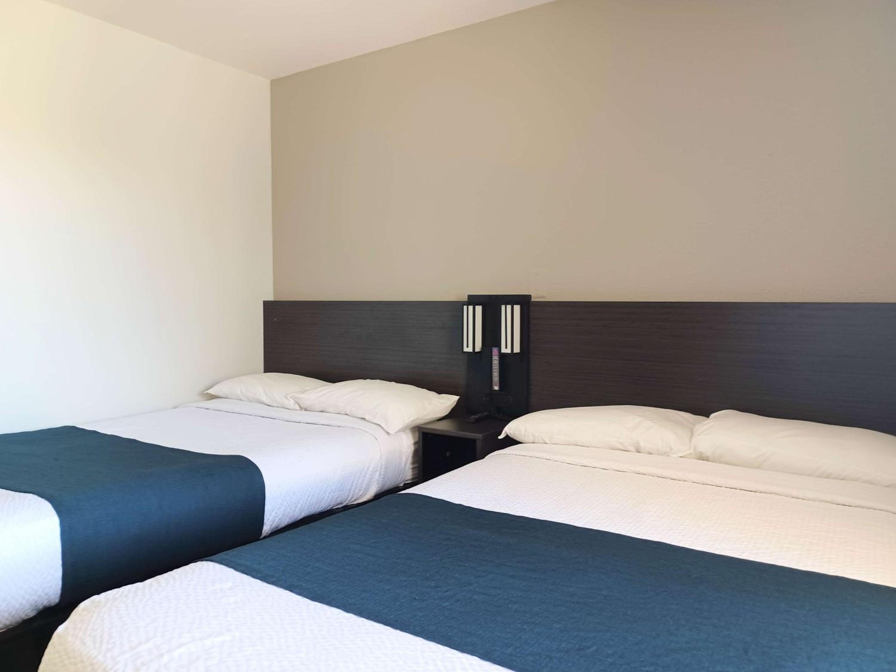 Quadruple Room - Smoking