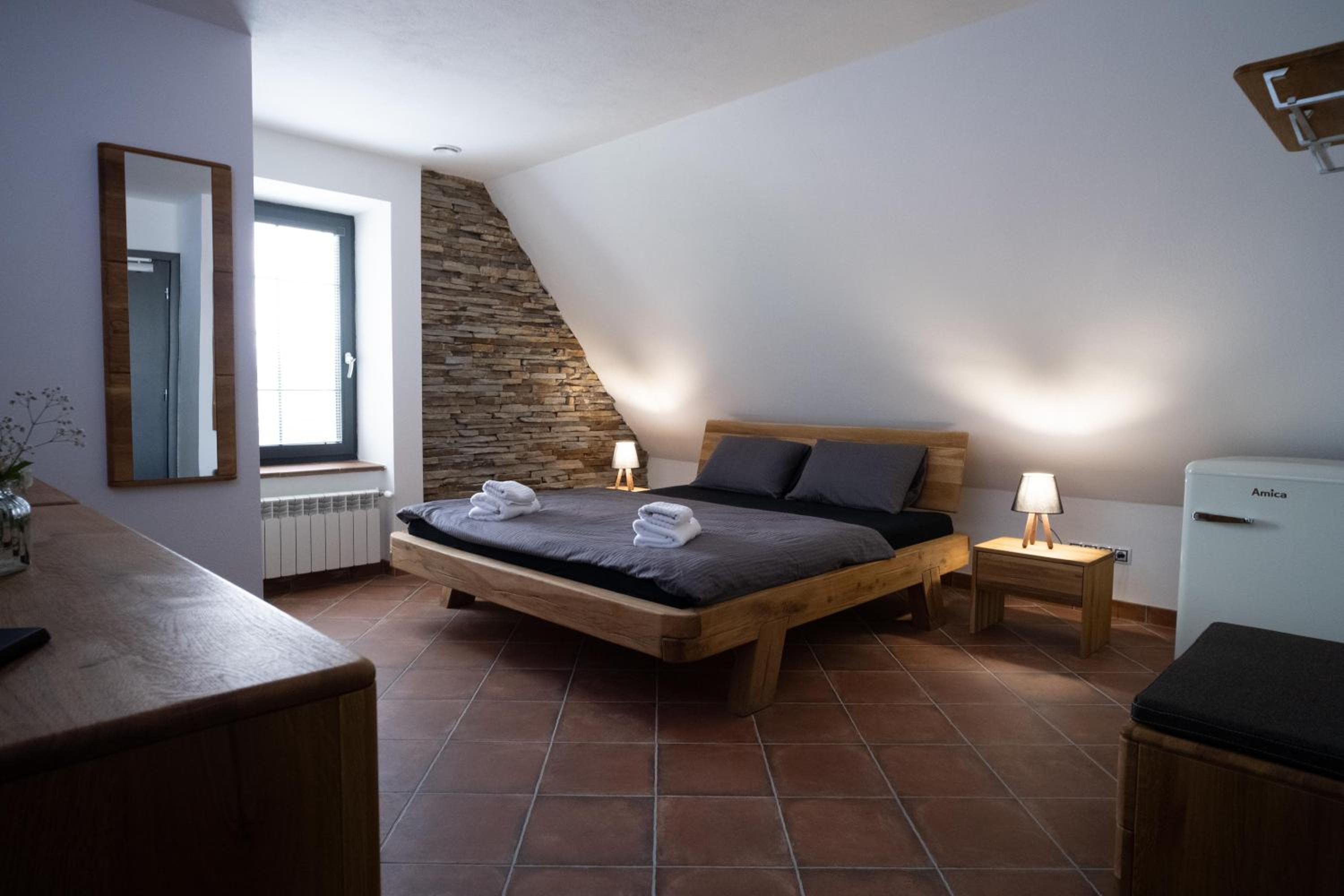 Double Room - Photo 1