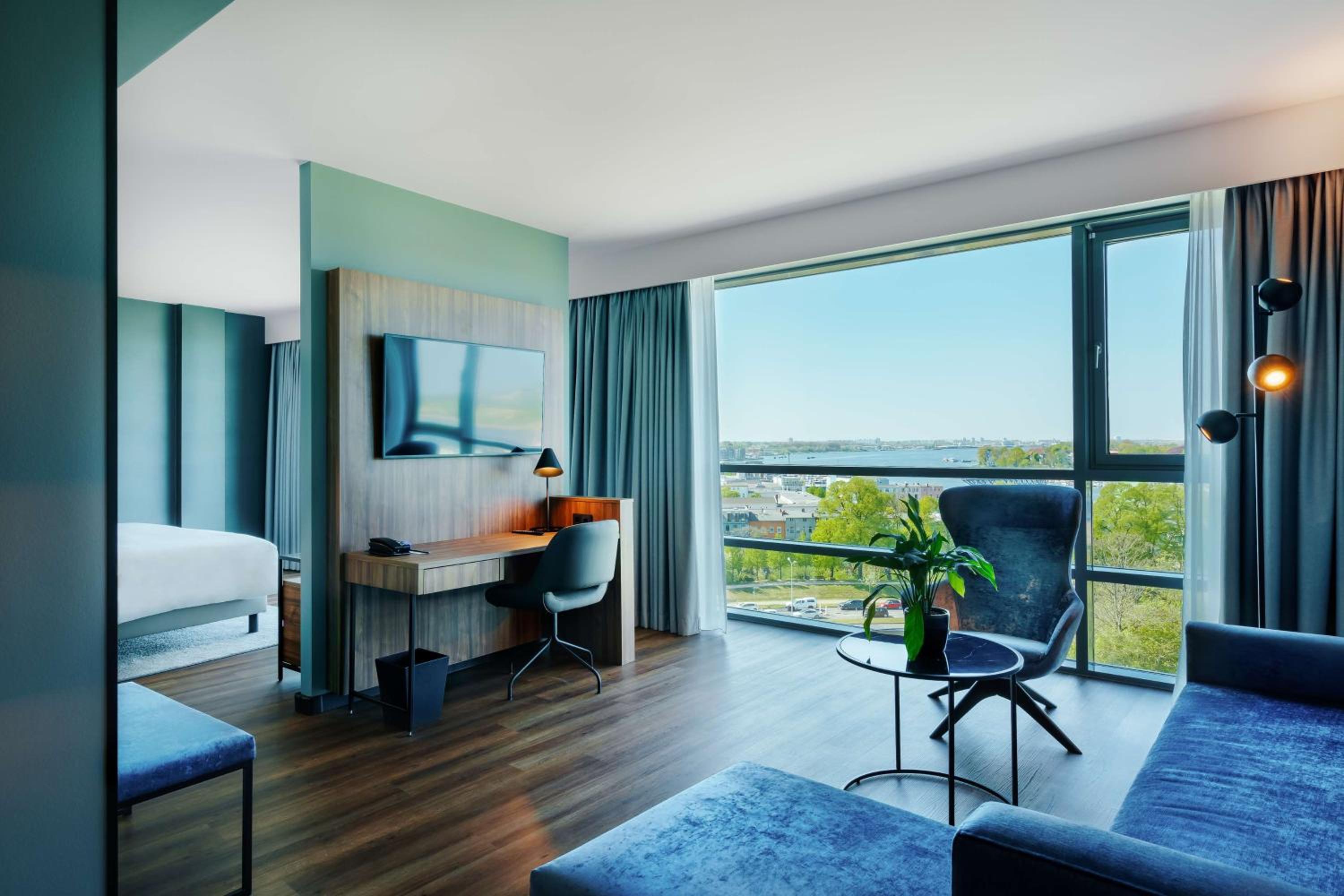Junior Suite - Photo 1