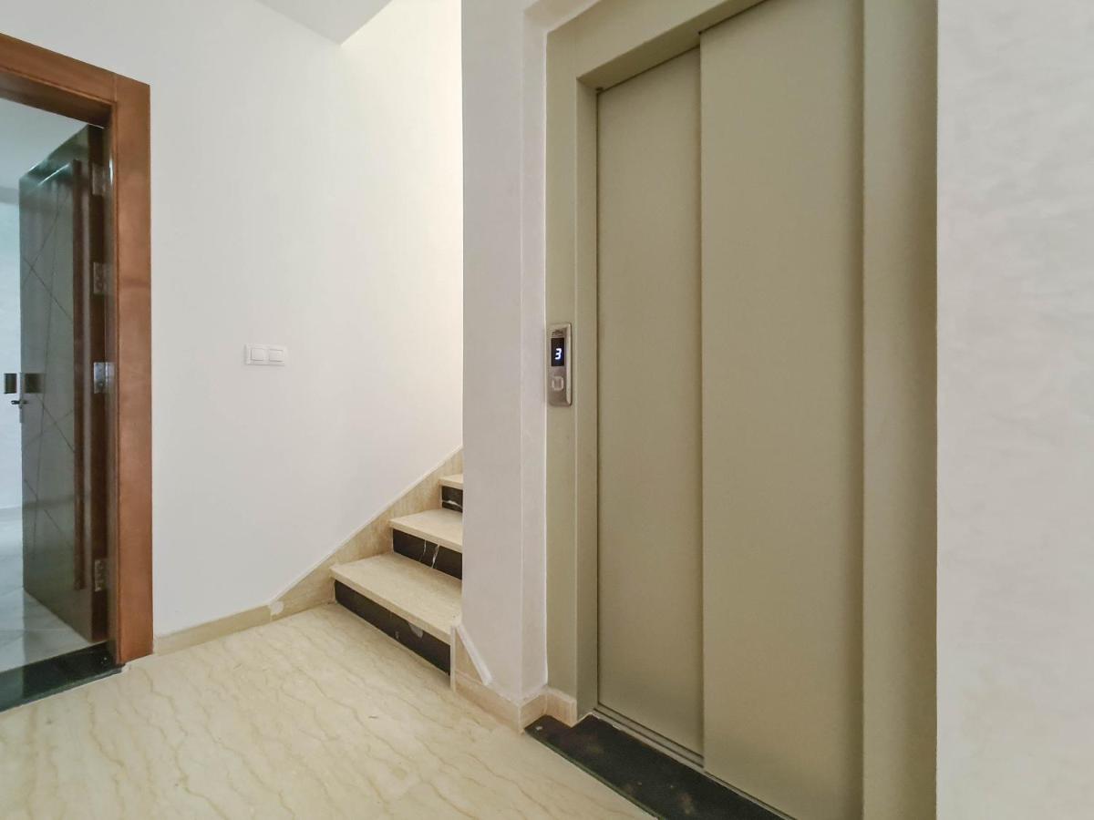 Two-Bedroom Apartment - Photo 8