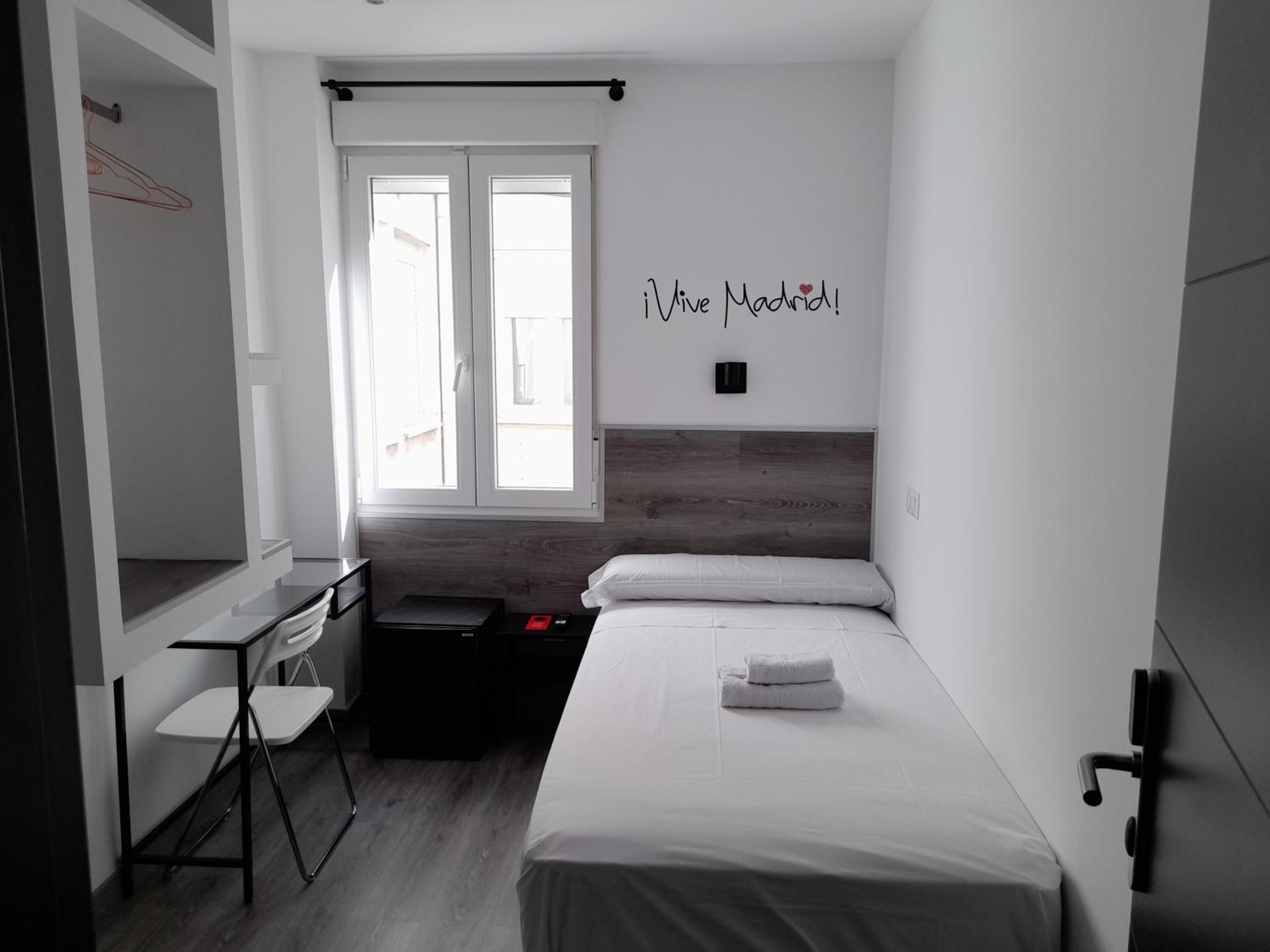 Habitación individual con baño privado