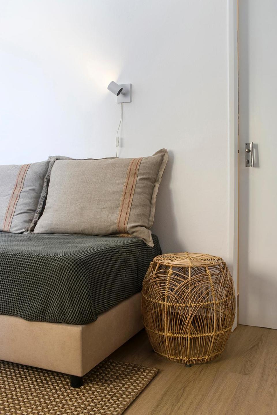One-Bedroom House - Photo 15