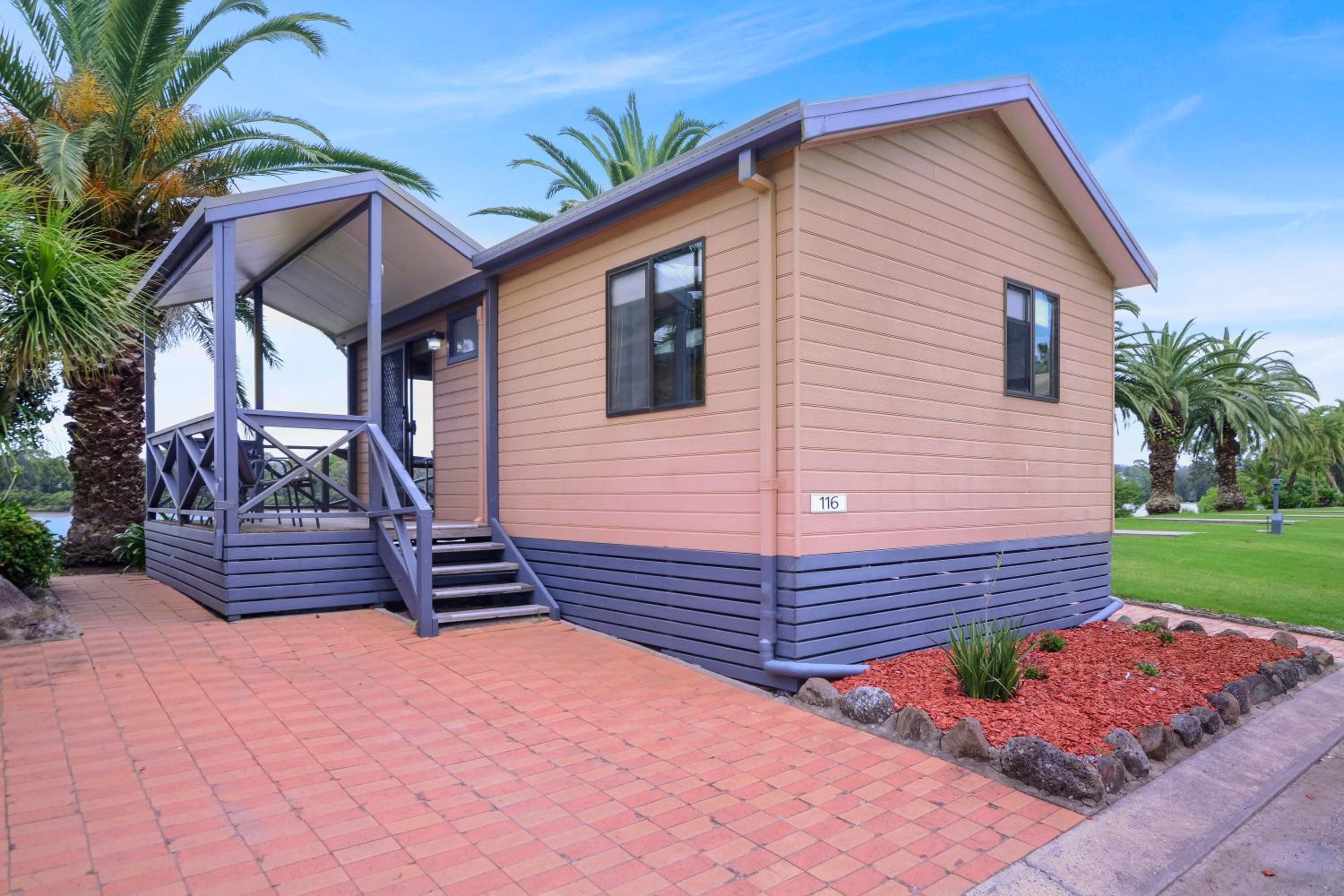 Superior Riverfront 2 Bedroom Cabin - Not Pet Friendly photo 2